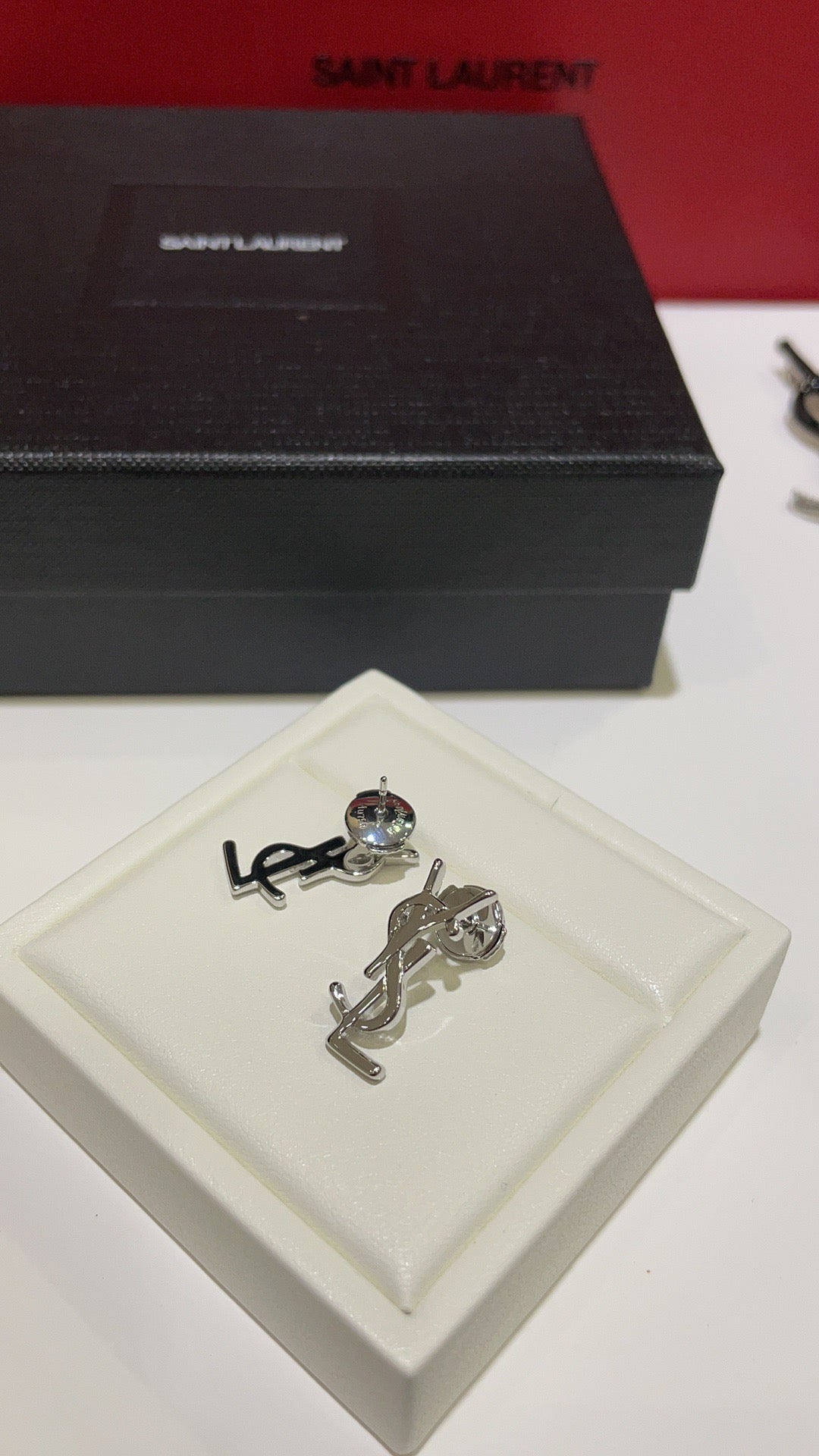 SL EARRINGS