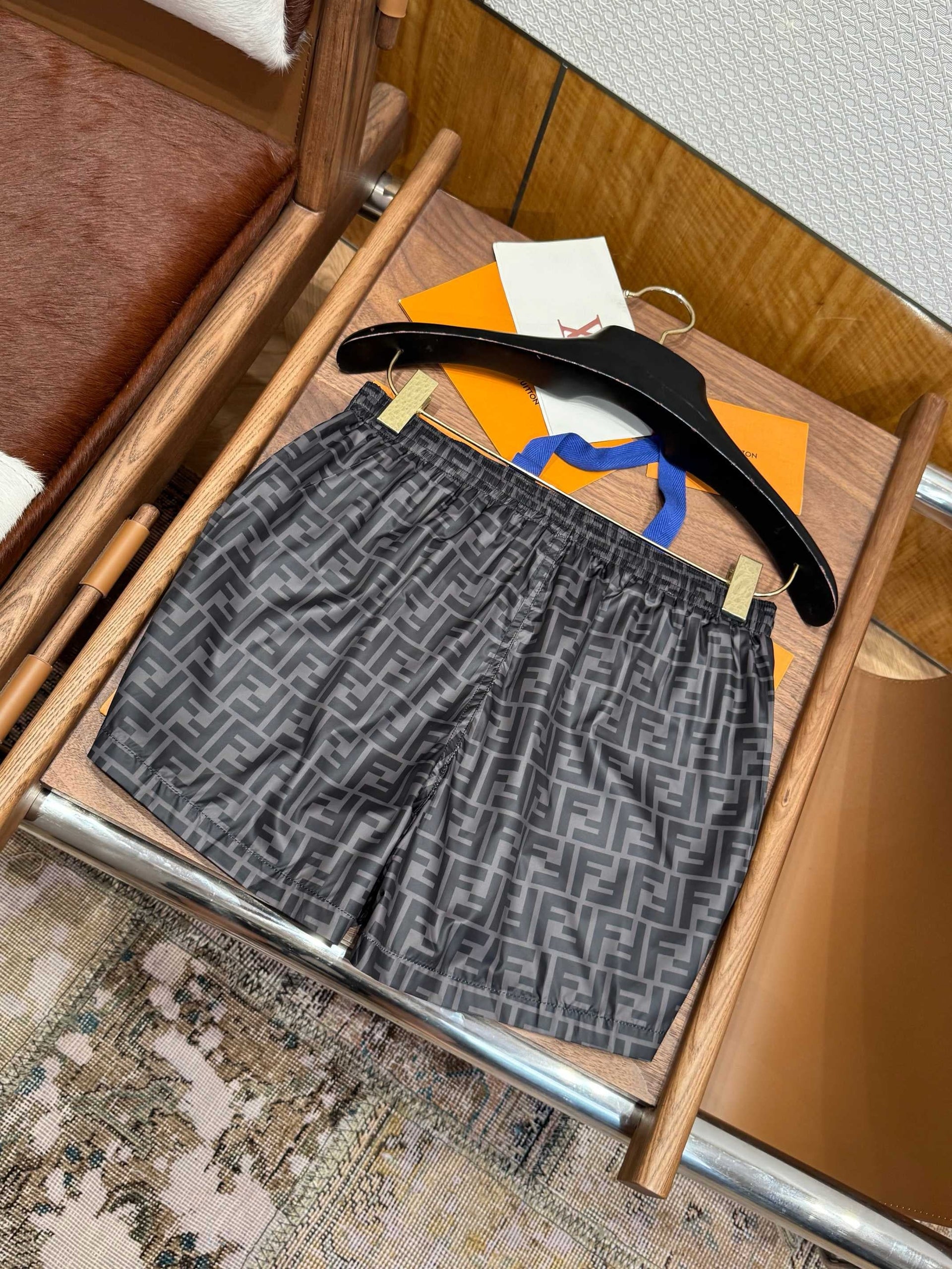 FEN SHORTS