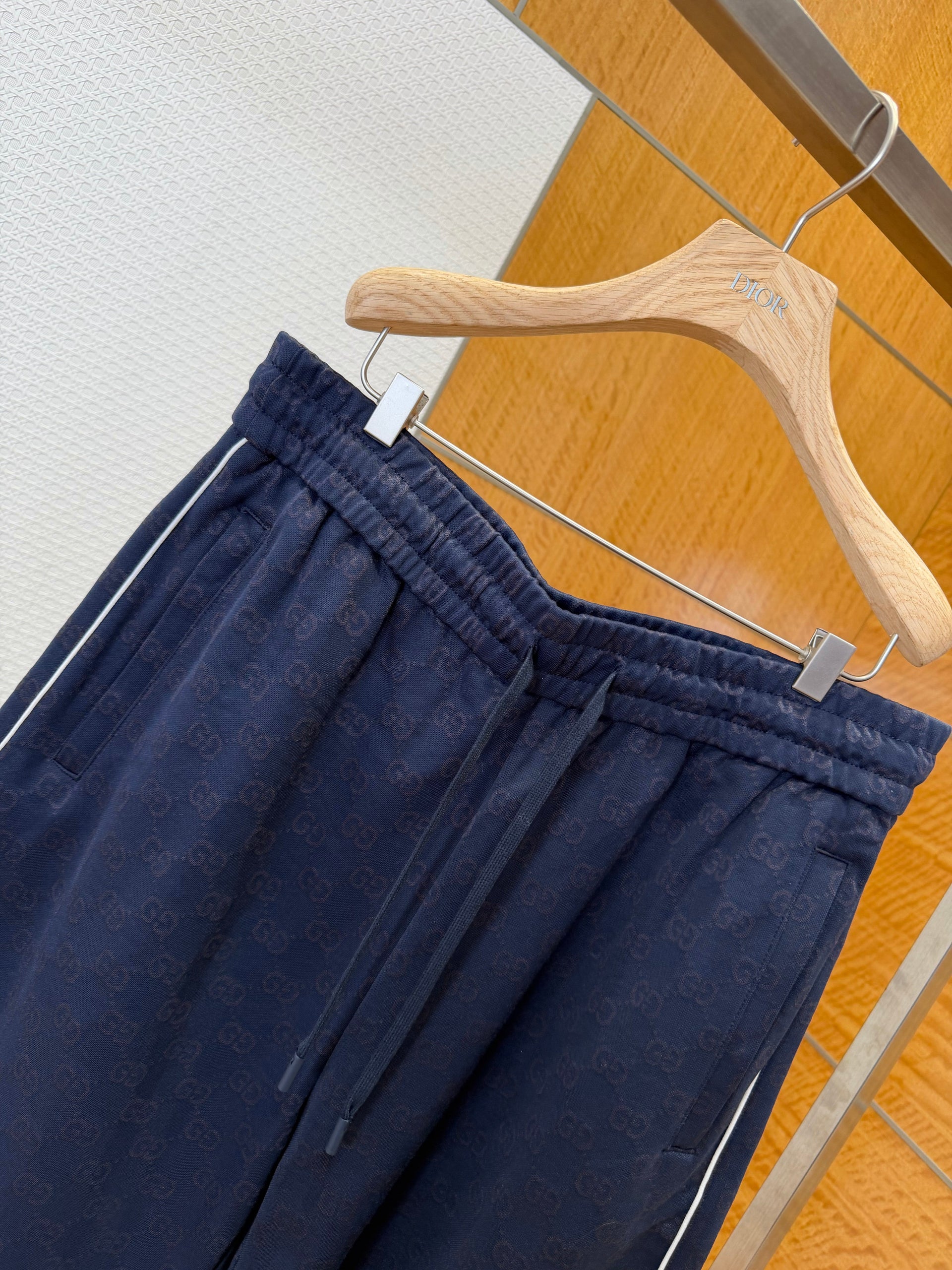 GG SHORTS