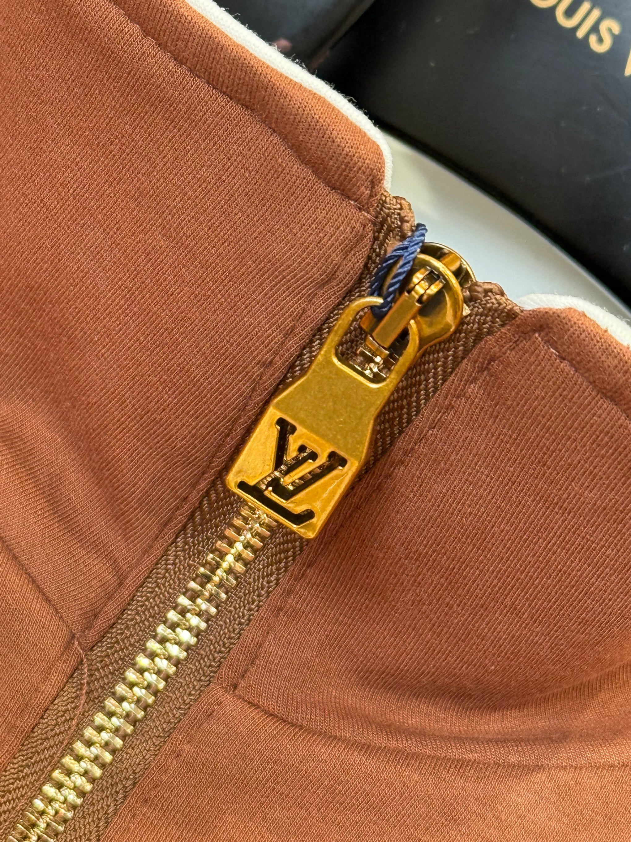 LOU JACKET