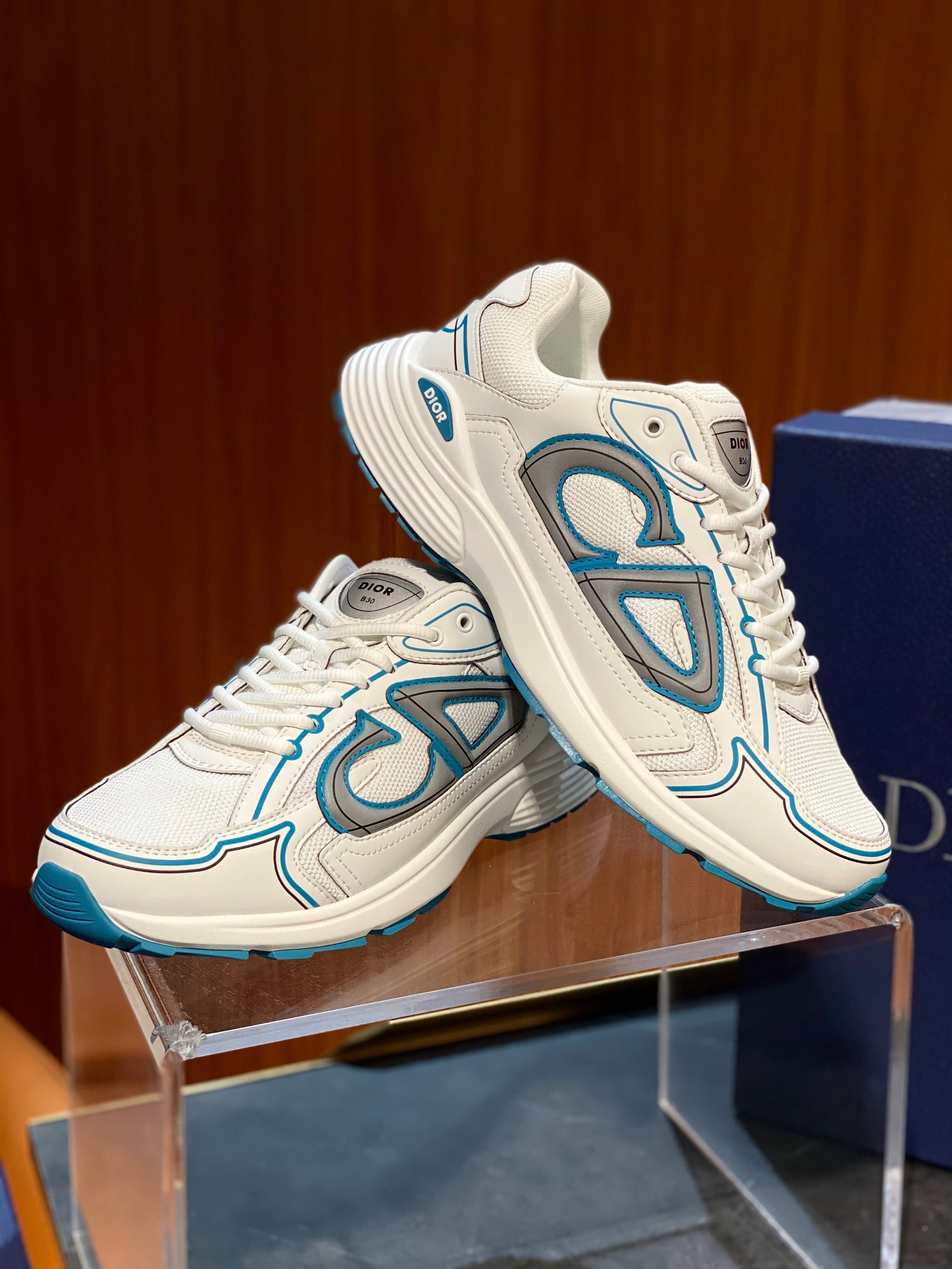 CD B30 SNEAKER