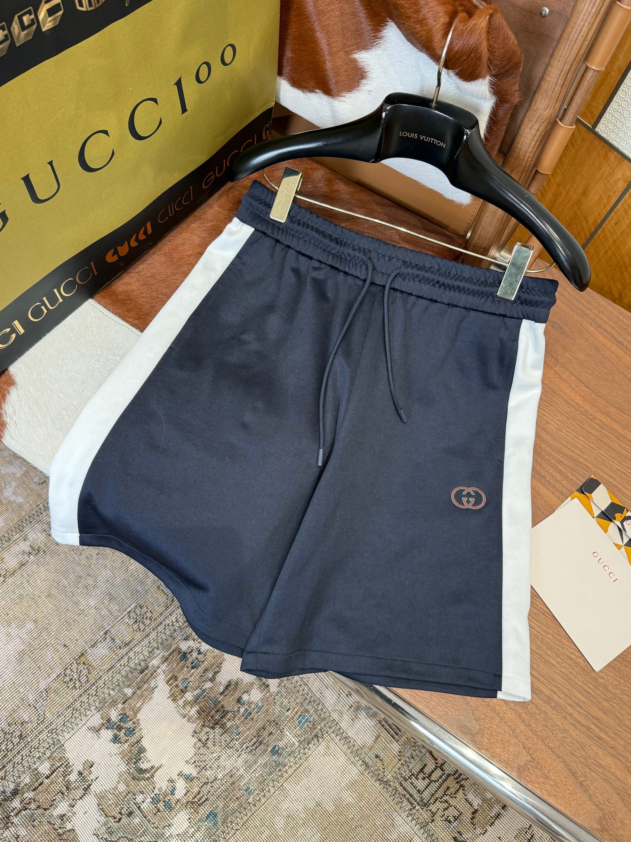 GG SHORTS