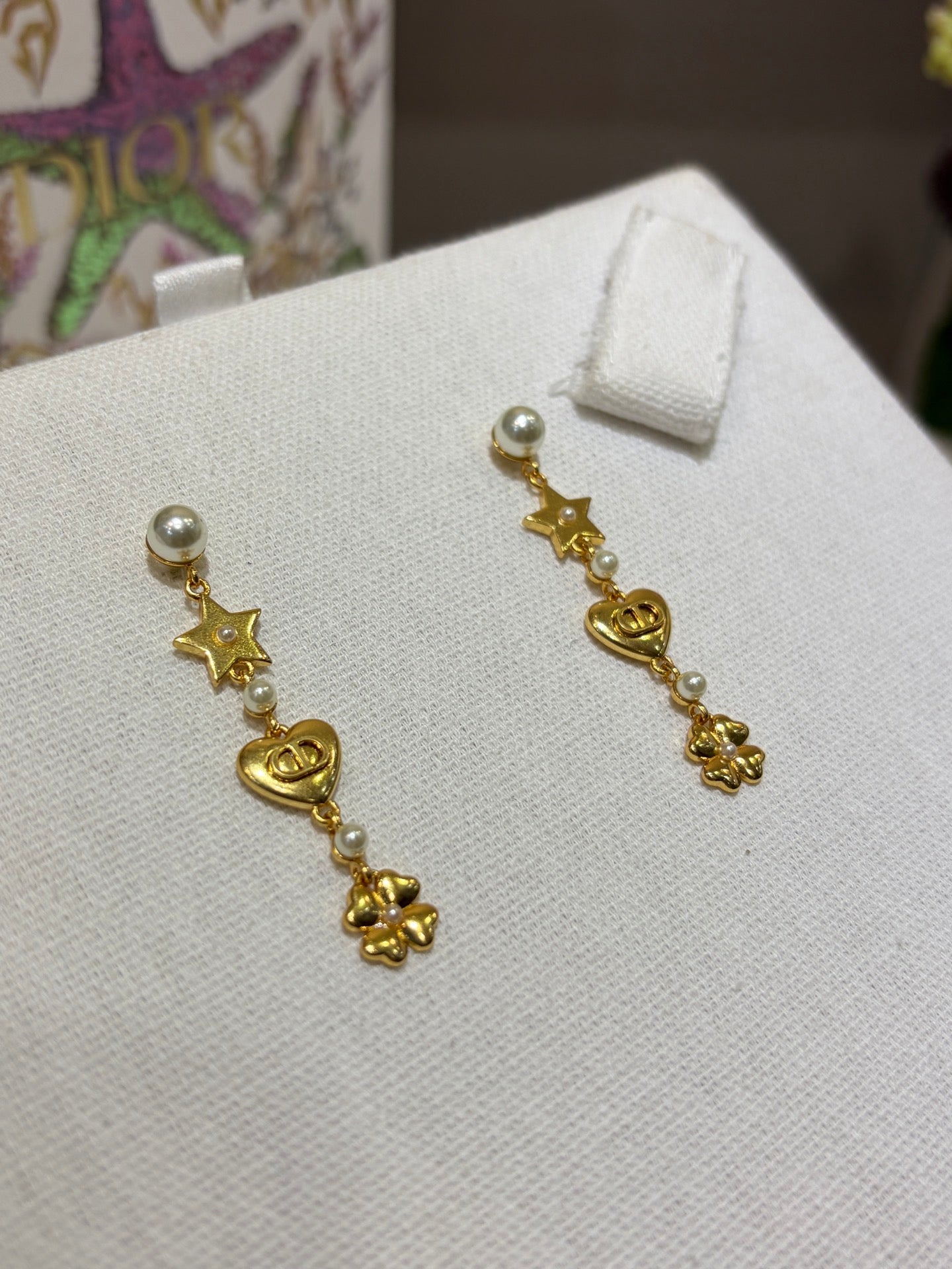 CD EARRINGS