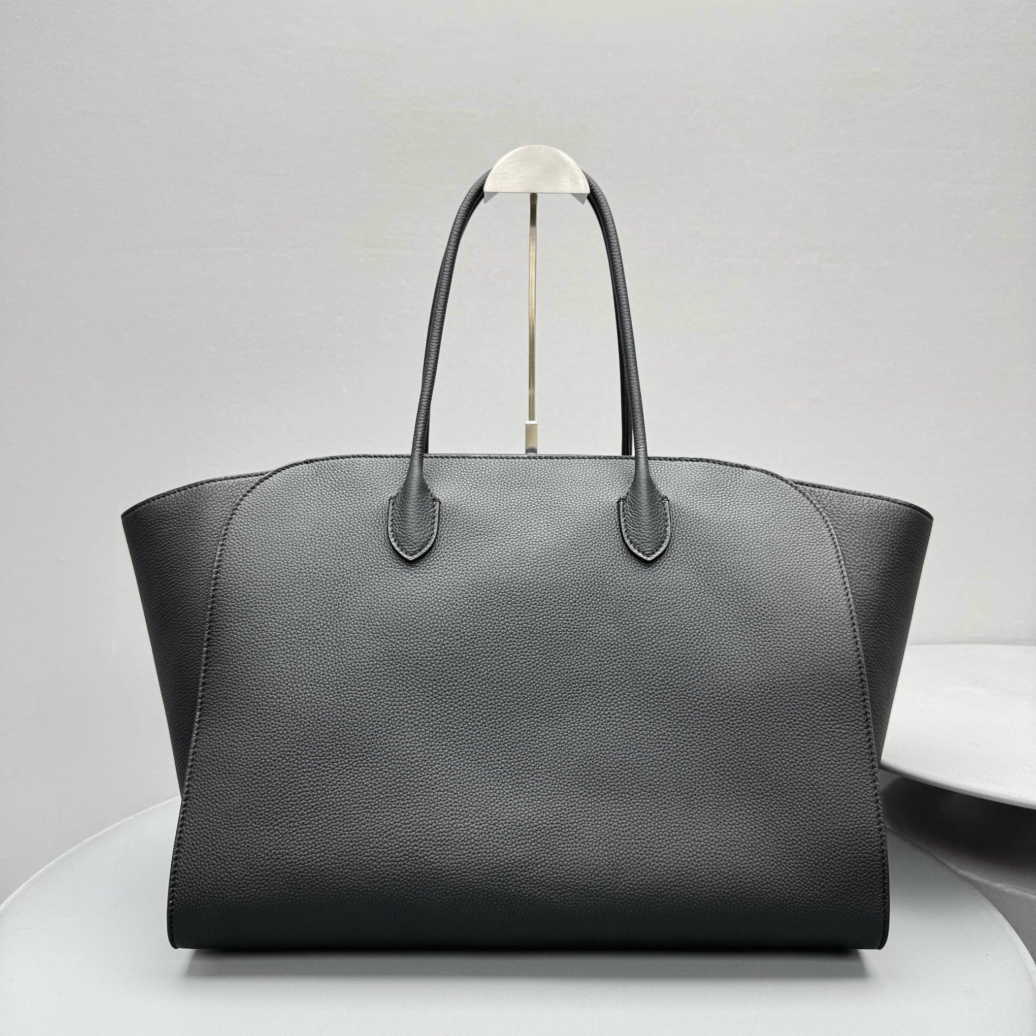 THE ROW MARLO 17 BAG