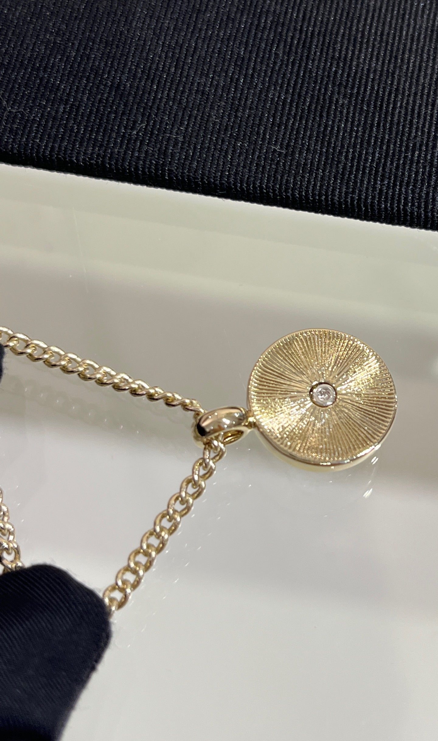 CC NECKLACE