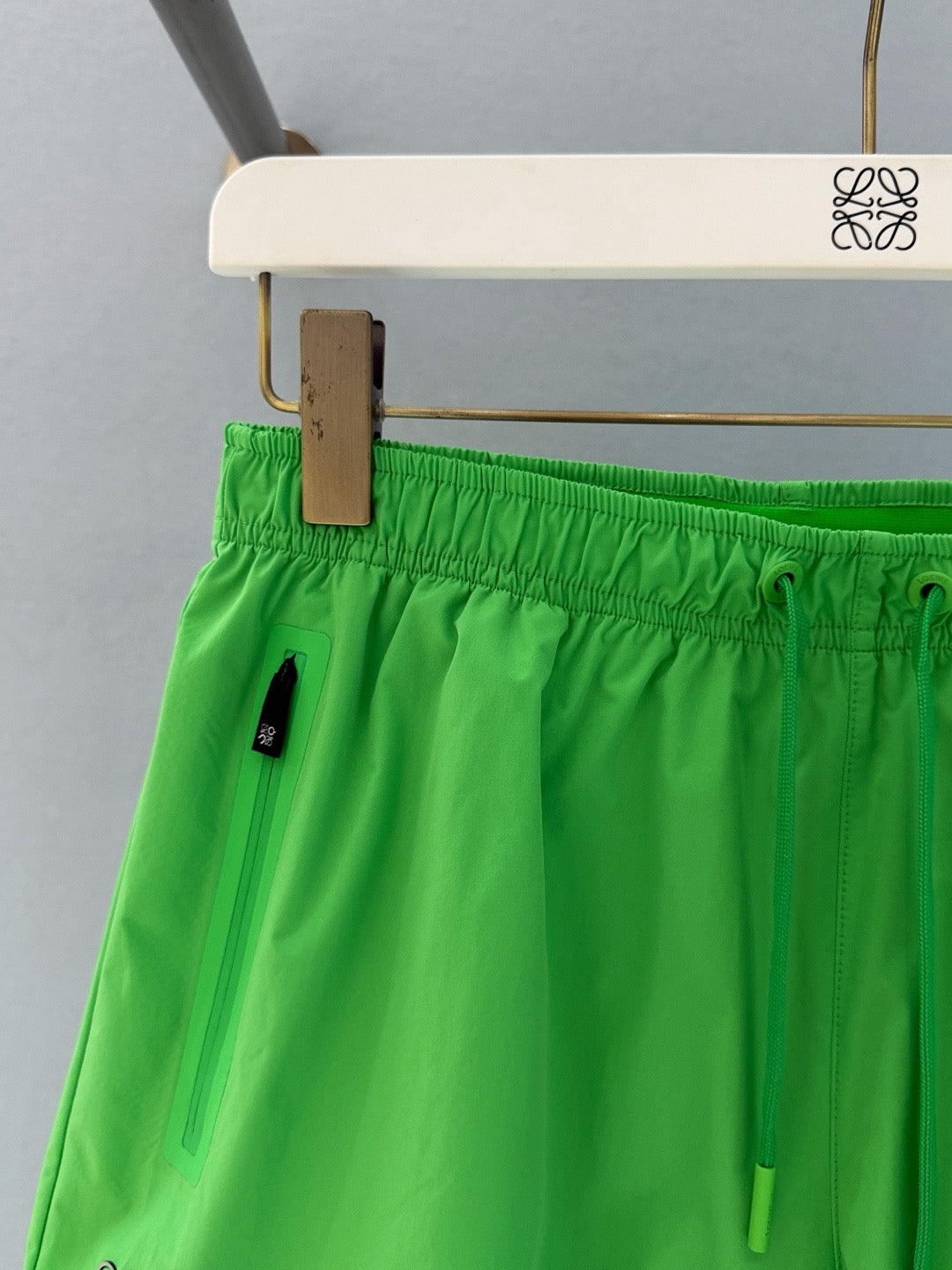 LOEW SHORTS