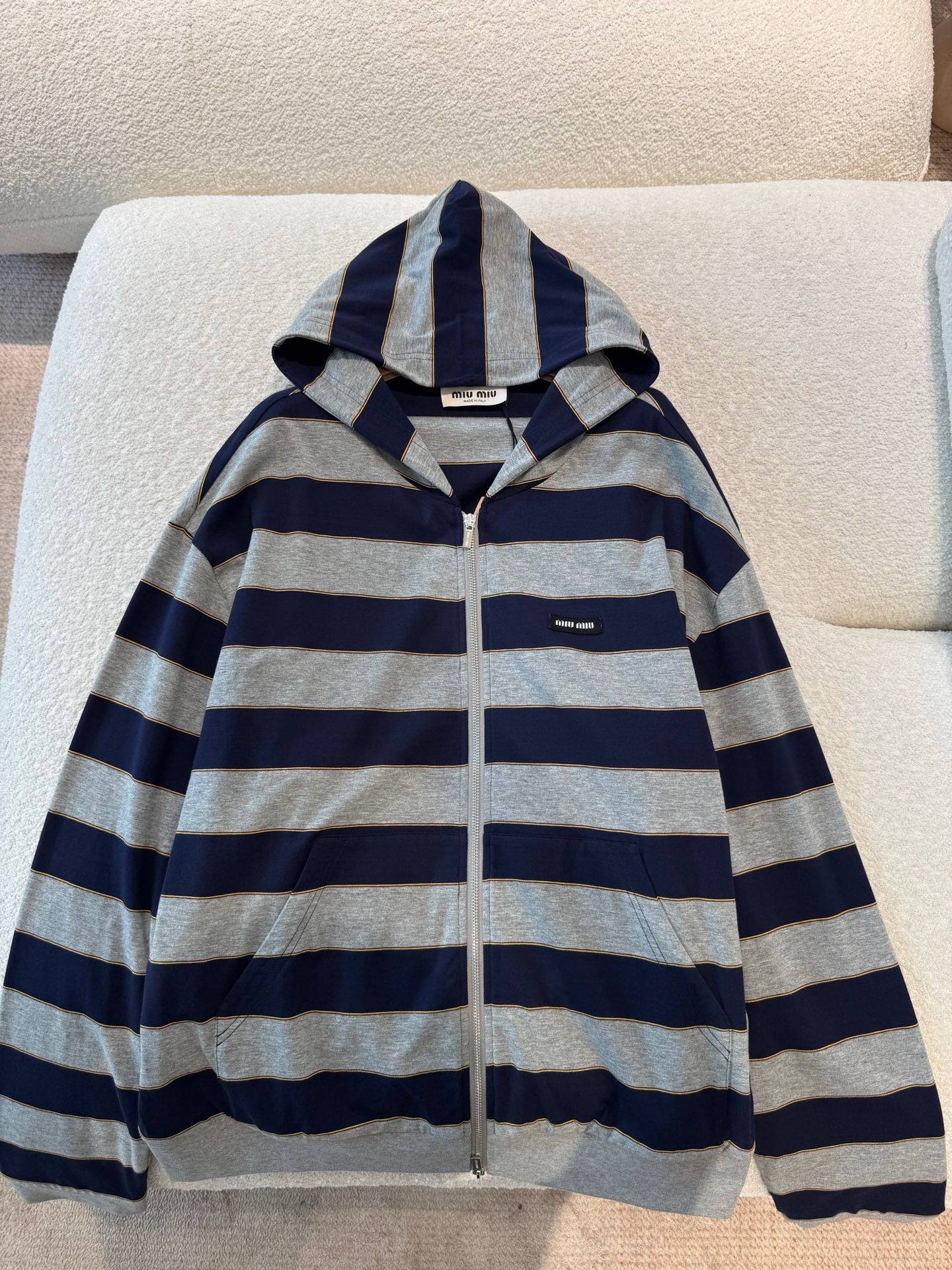 MIU M ZIP HOODIE