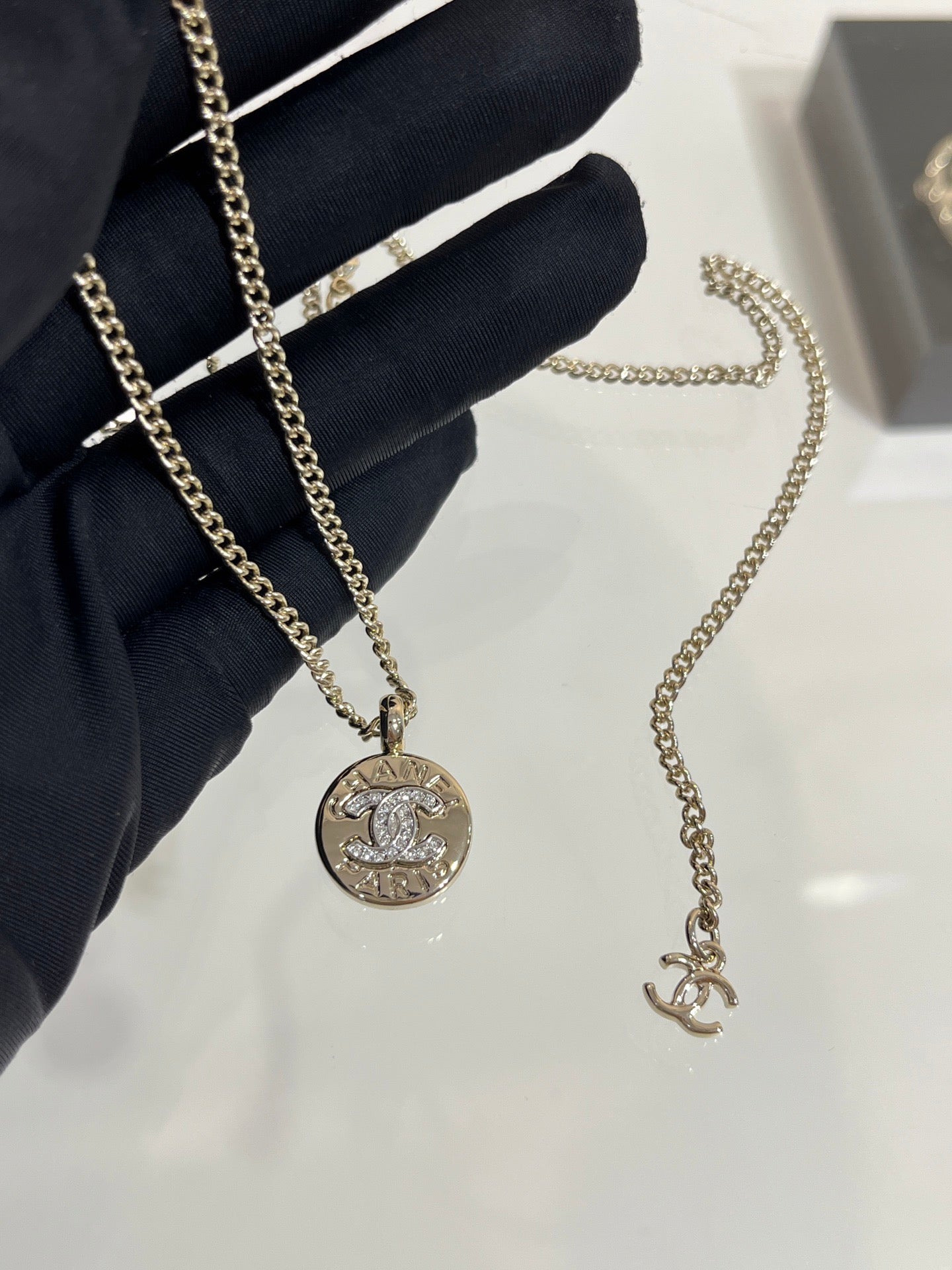 CC NECKLACE