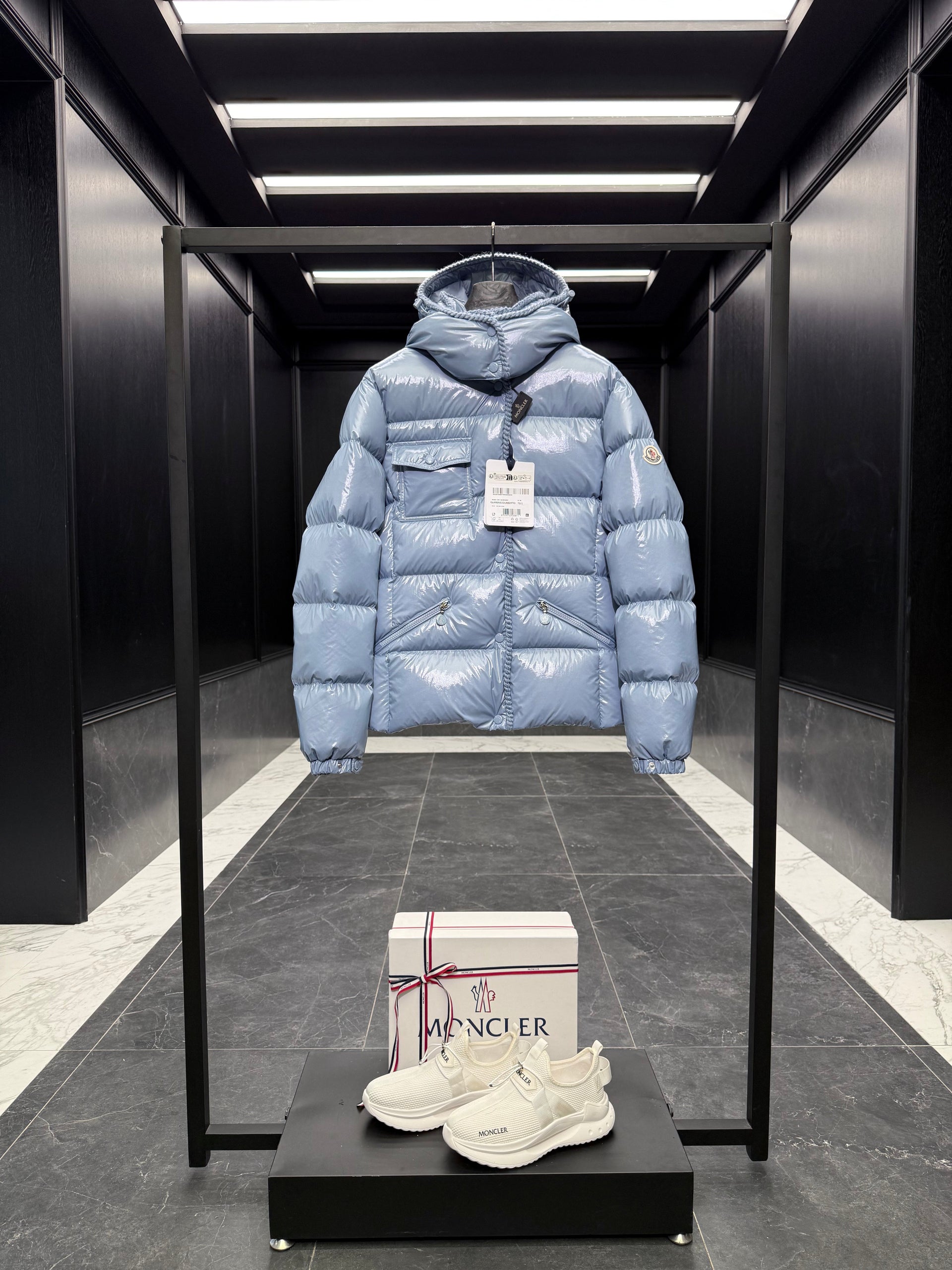 MONC GLAREINS JACKET