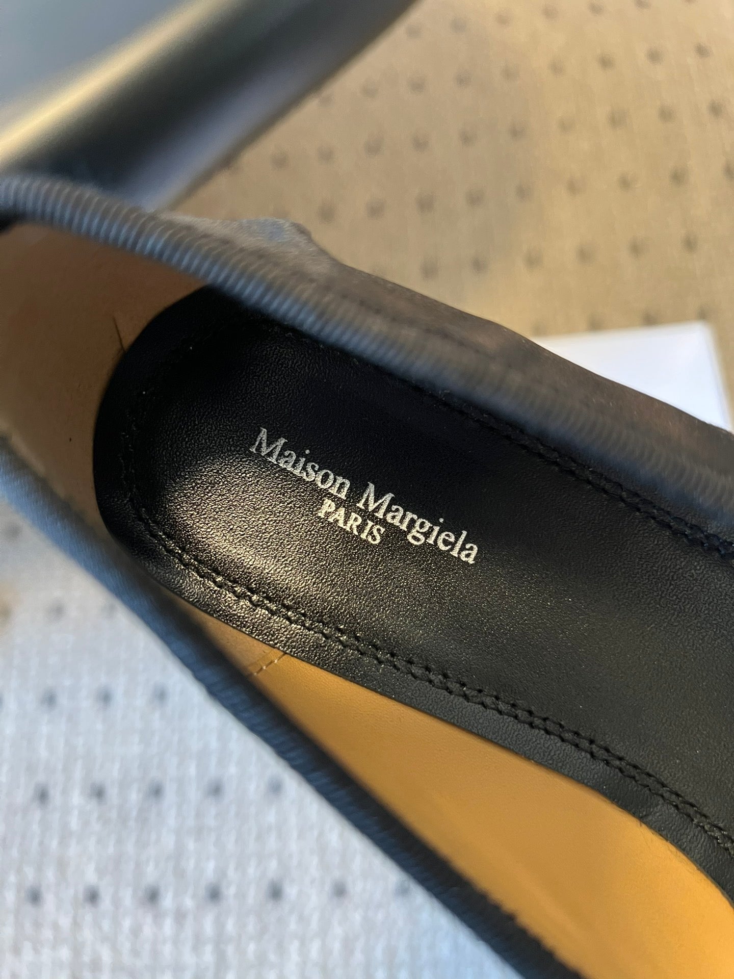 MAISON M TABI BALLET FLATS