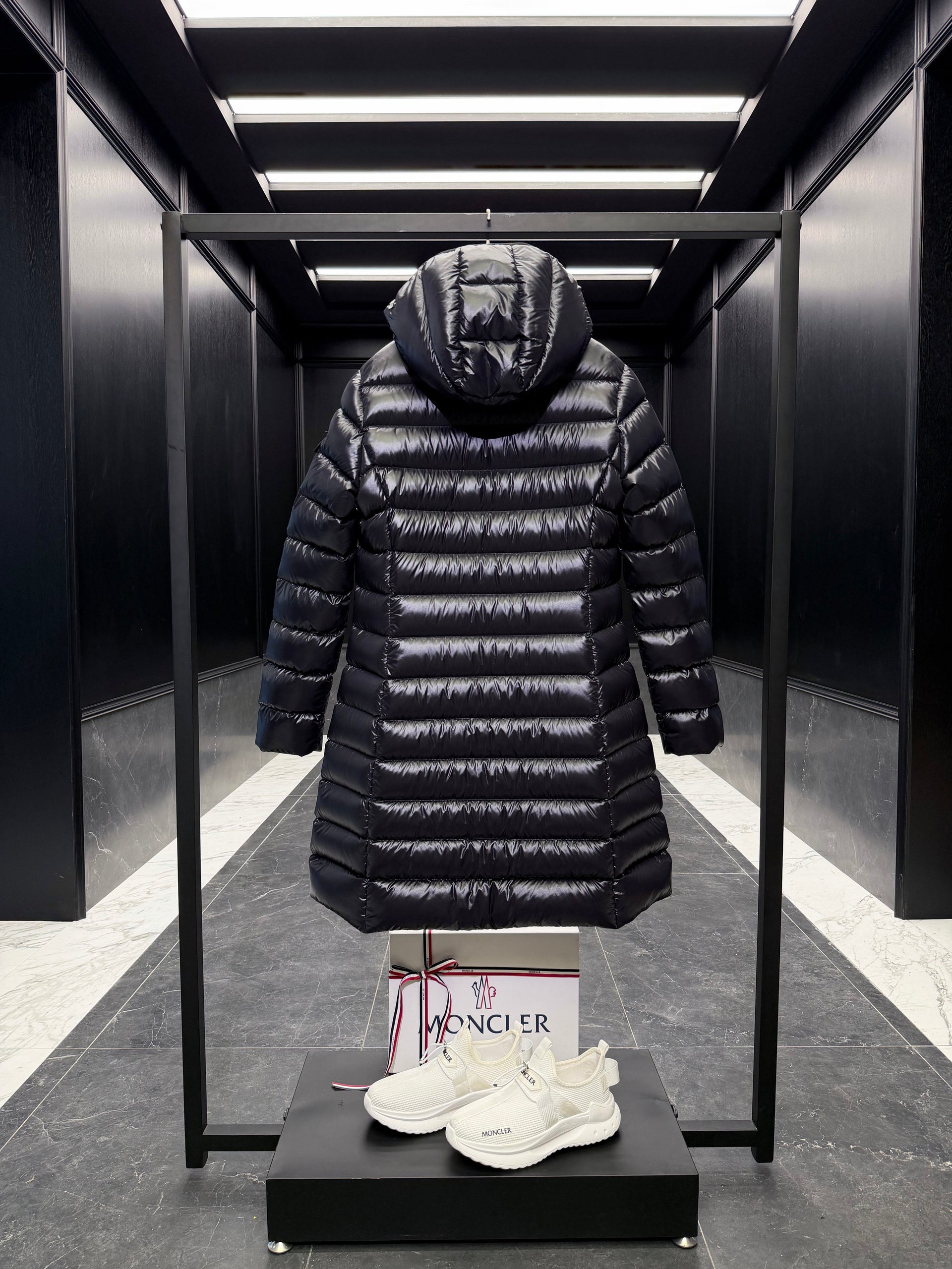MONC MOKA COAT