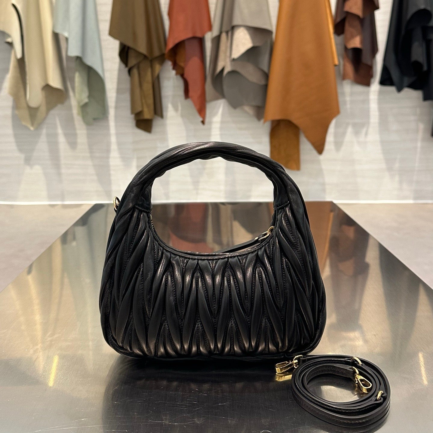 MIU M WANDER BAG