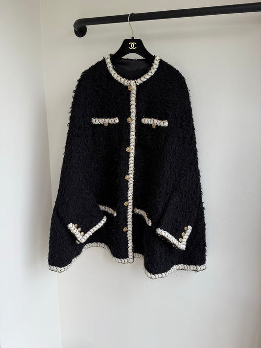 CC CAPE COAT