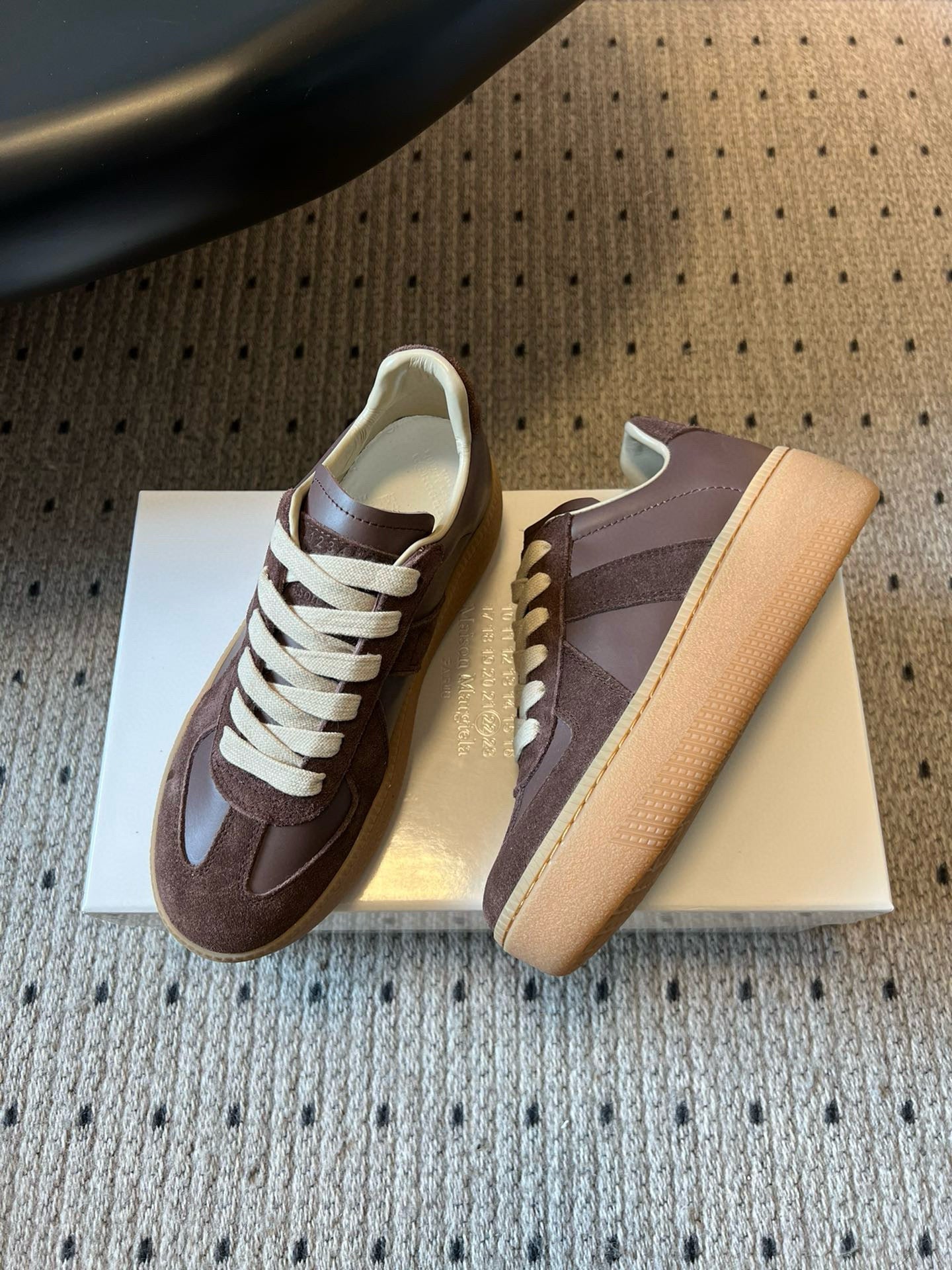 MAISON M SNEAKERS