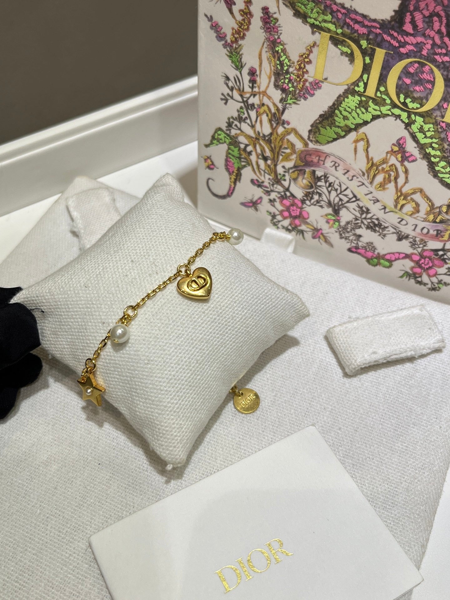 CD BRACELET