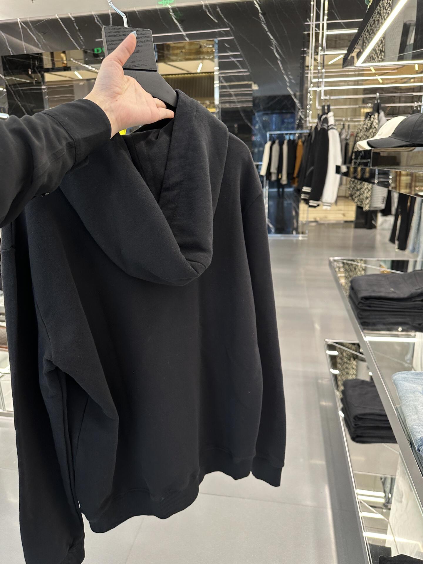 SL HOODIE