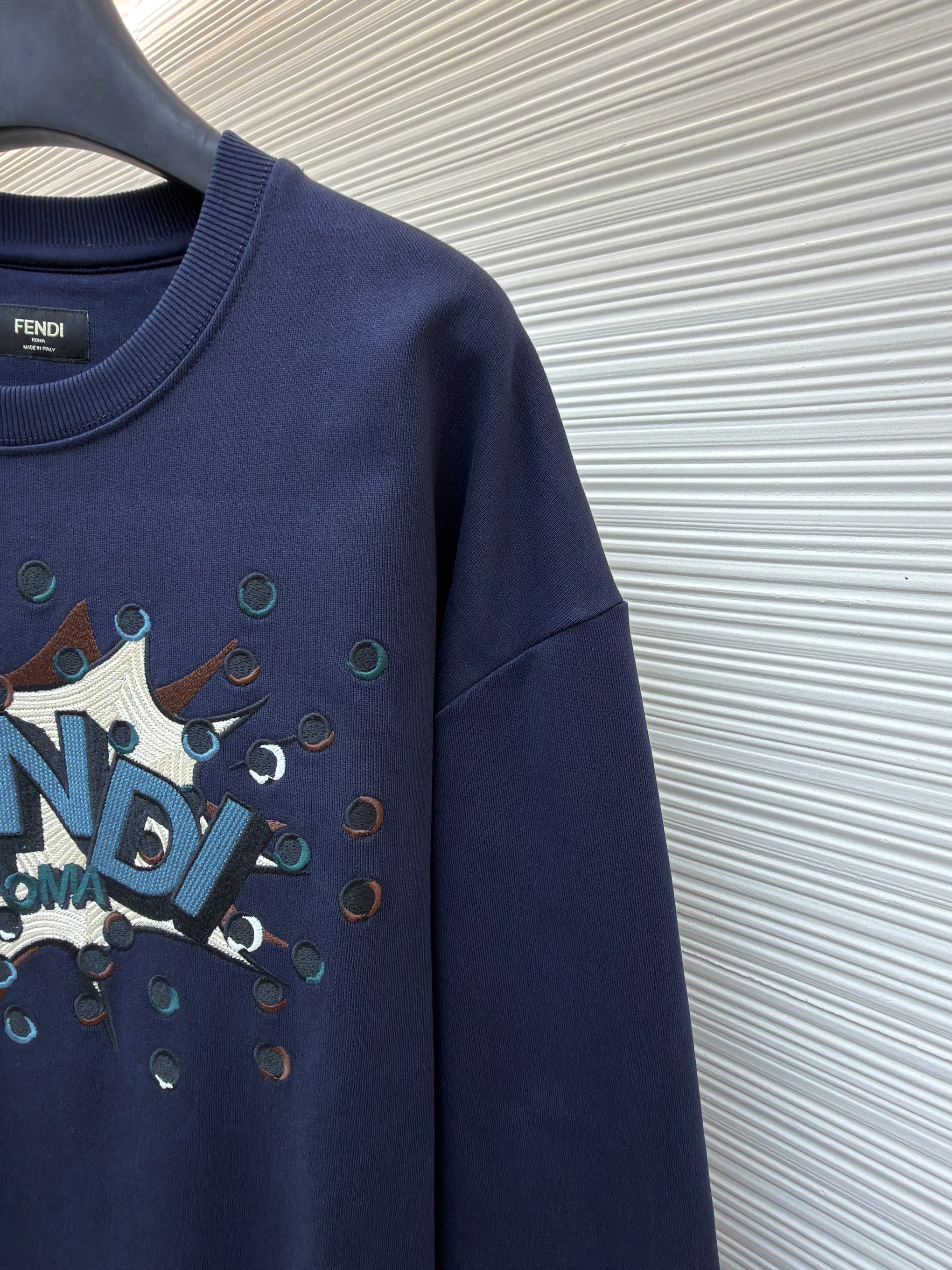 FEN SWEATSHIRT
