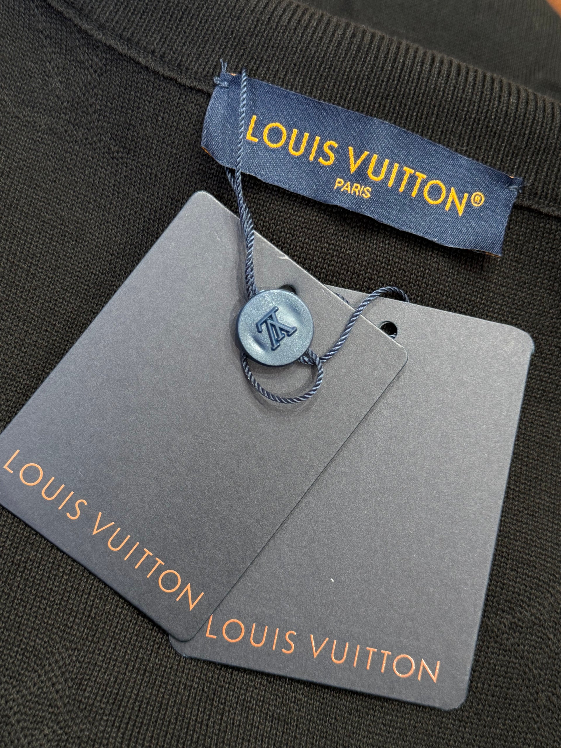 LOU ZIP CARDIGAN