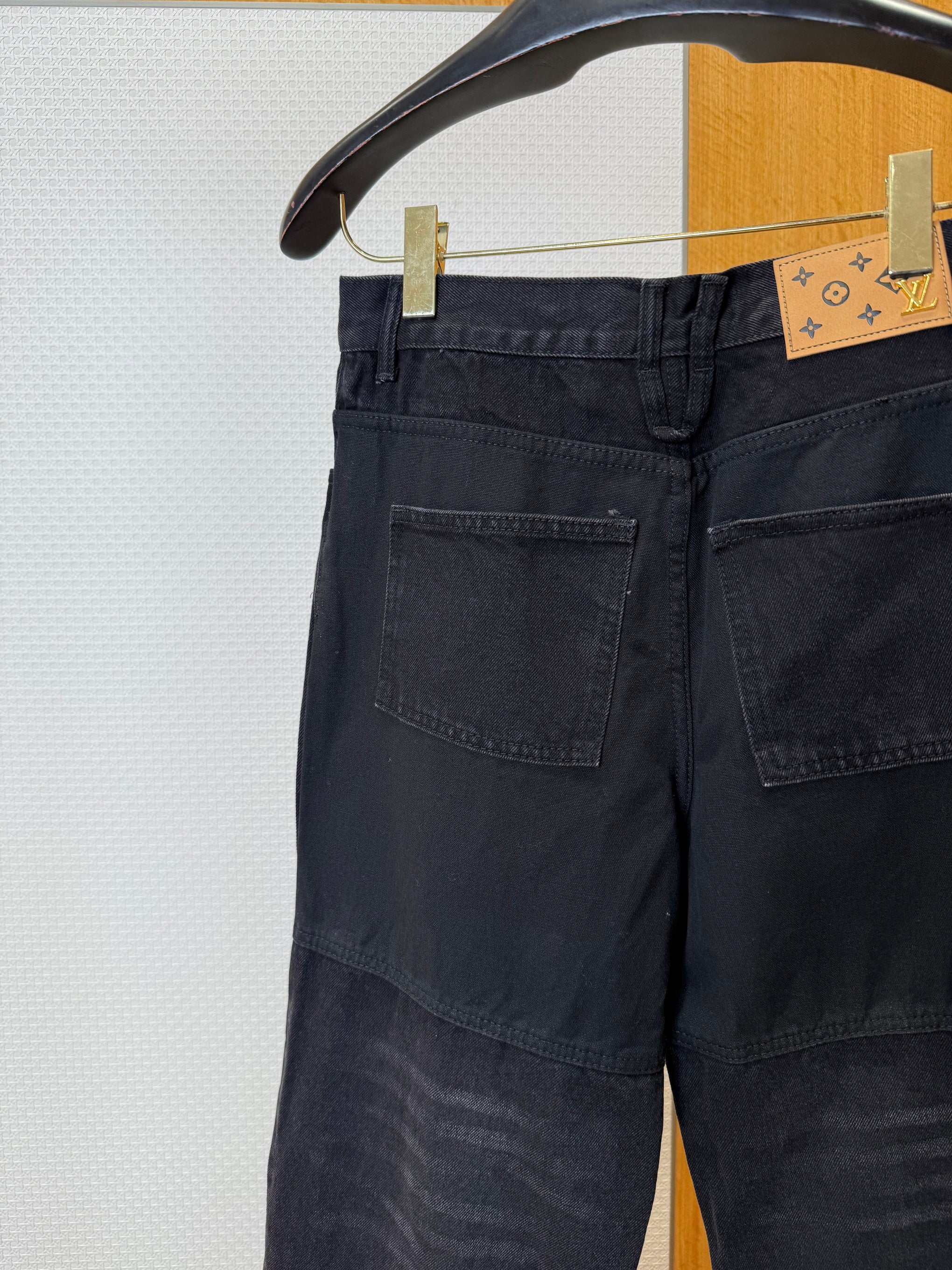 LOU JEANS