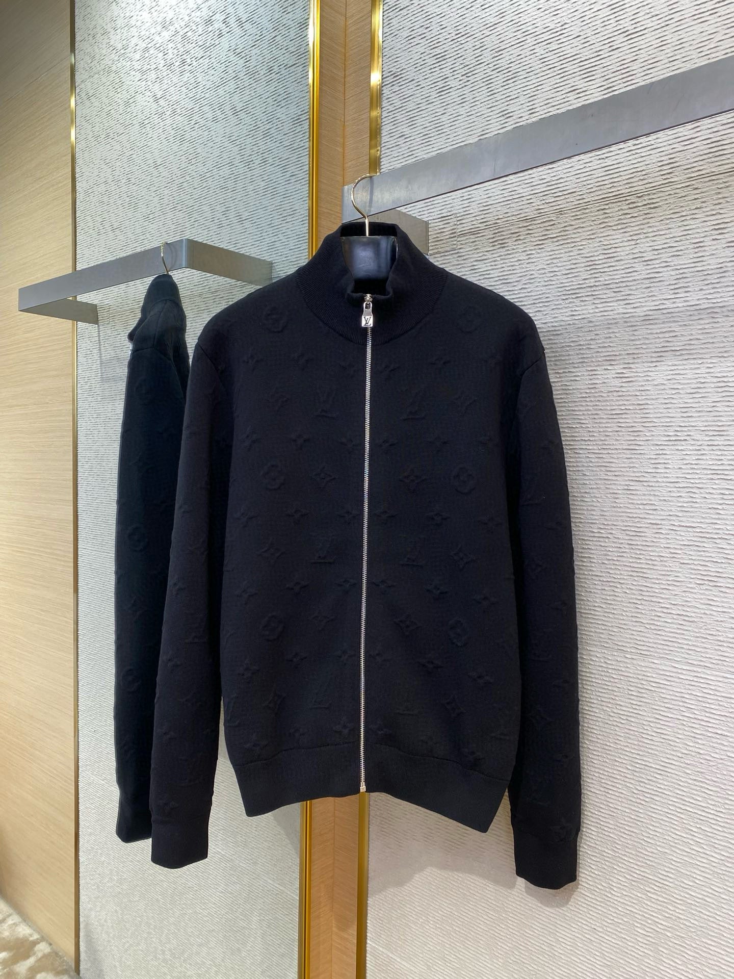 LOU ZIP JACKET