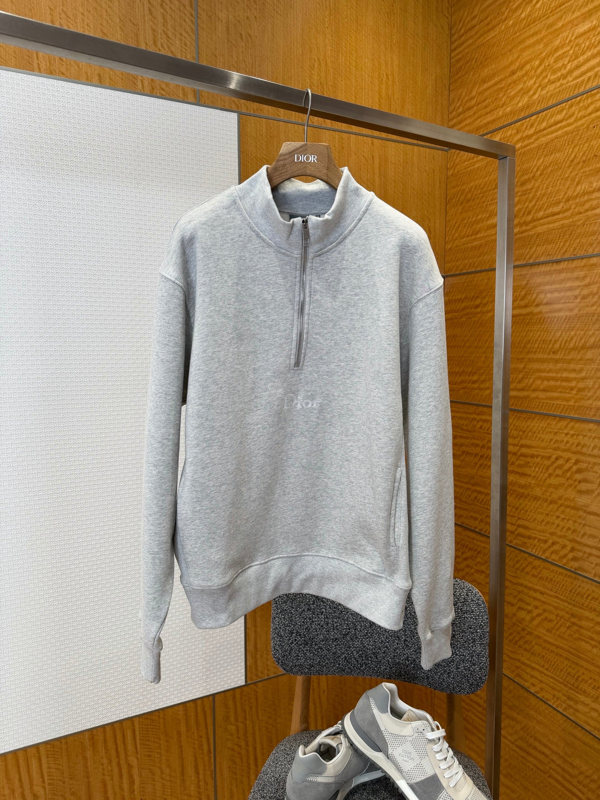 CD SWEATSHIRT