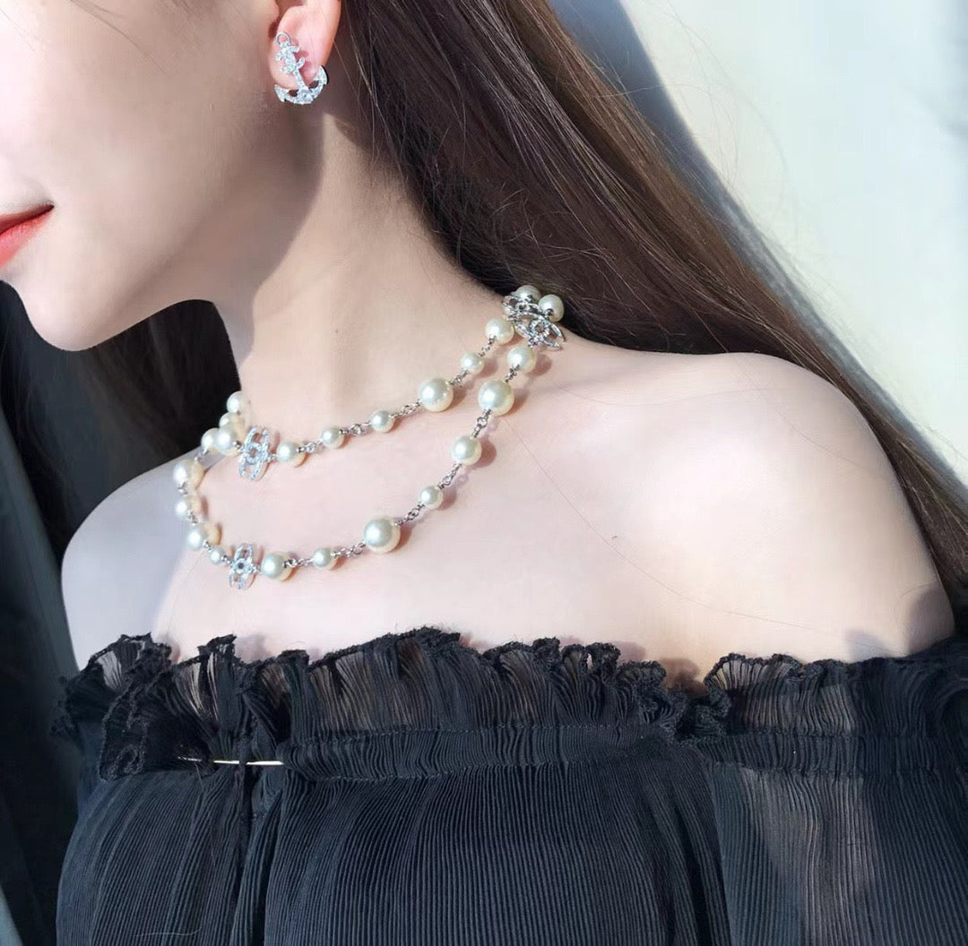 CC NECKLACE