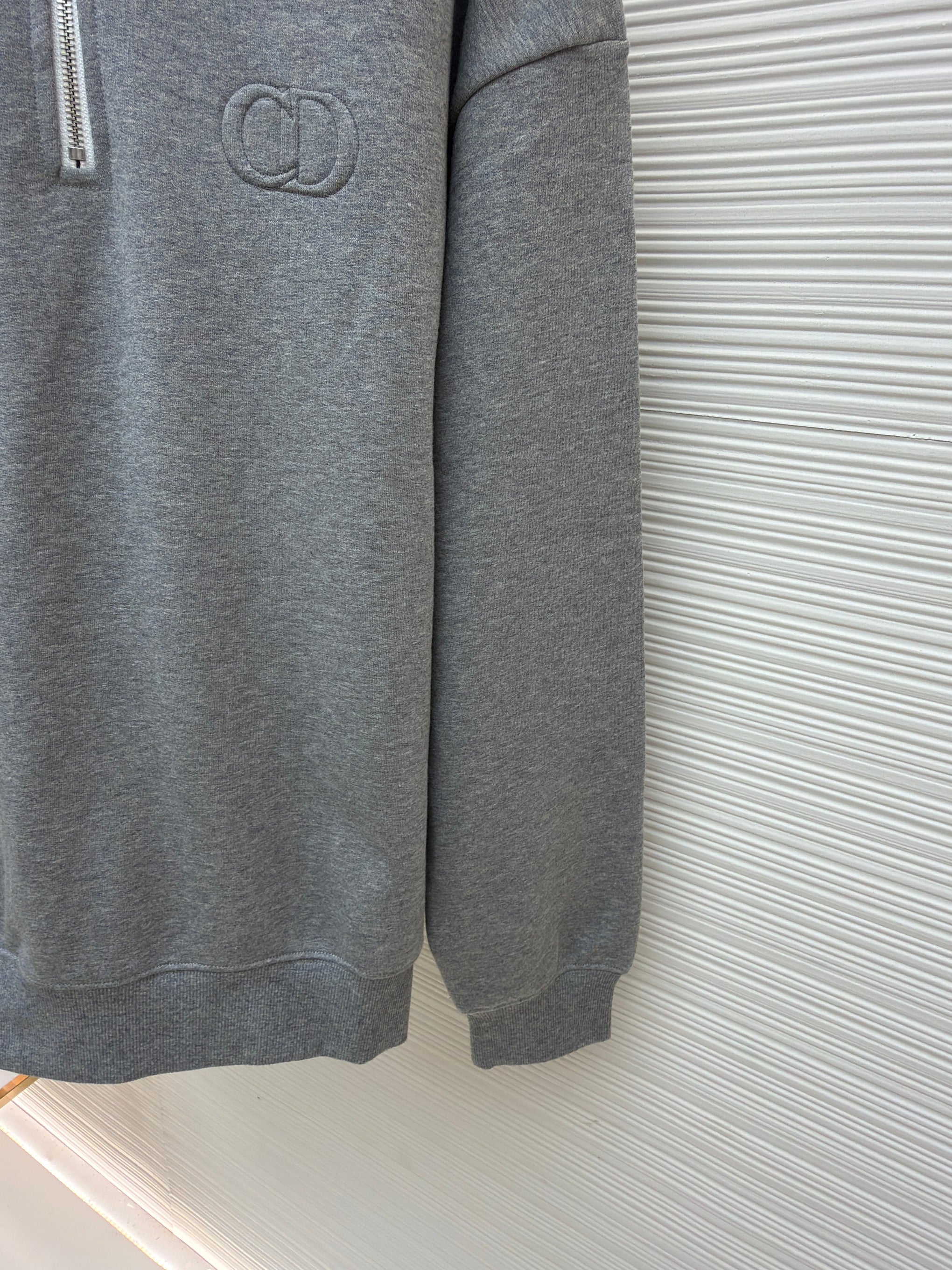 CD SWEATSHIRT