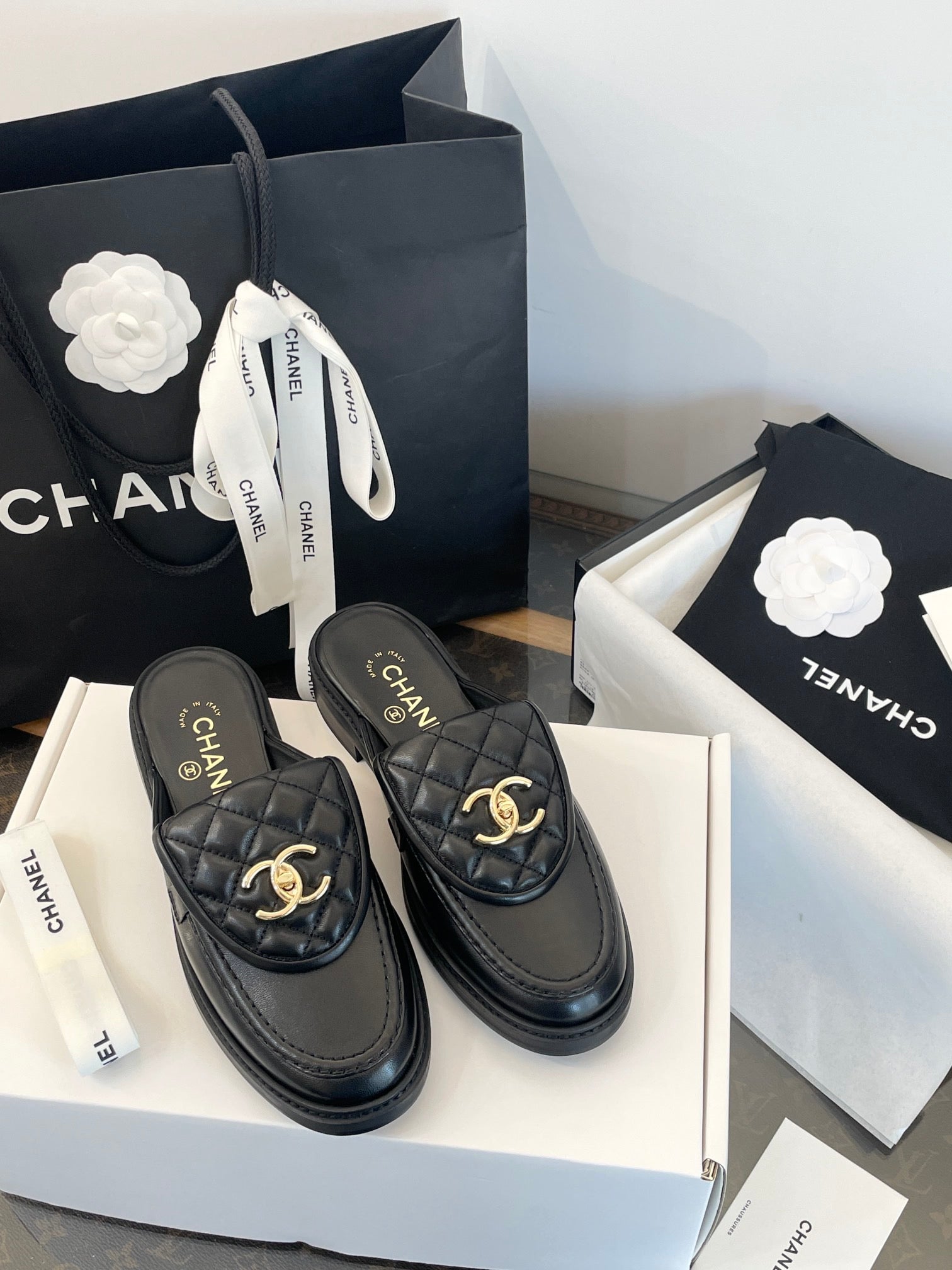 CC LOAFERS