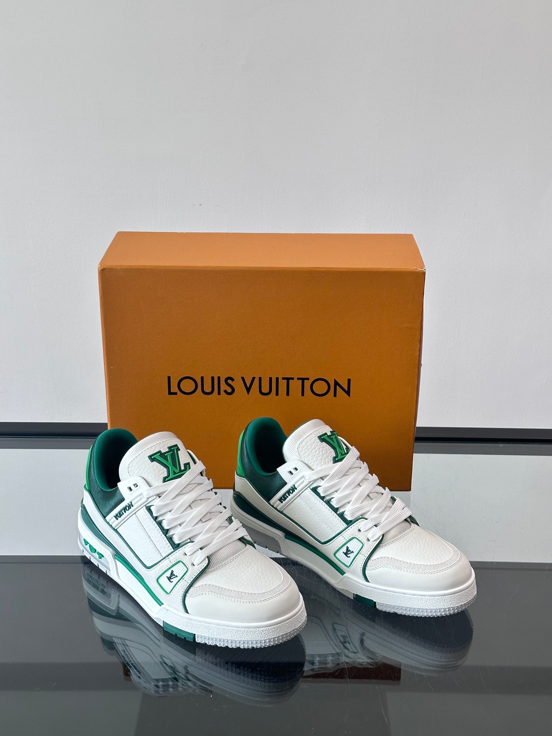 LOU TRAINERS