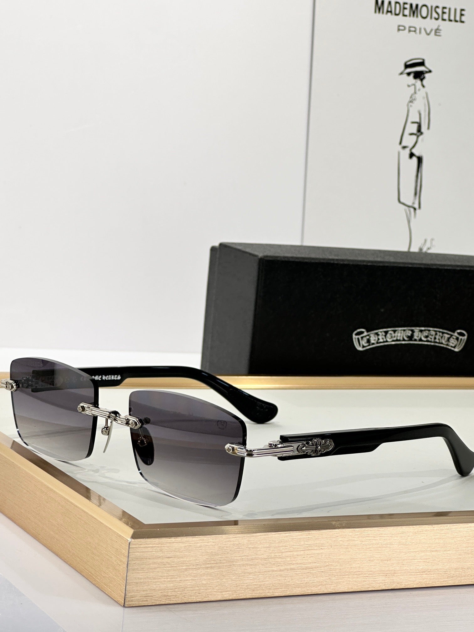 CHROME H SUNGLASSES