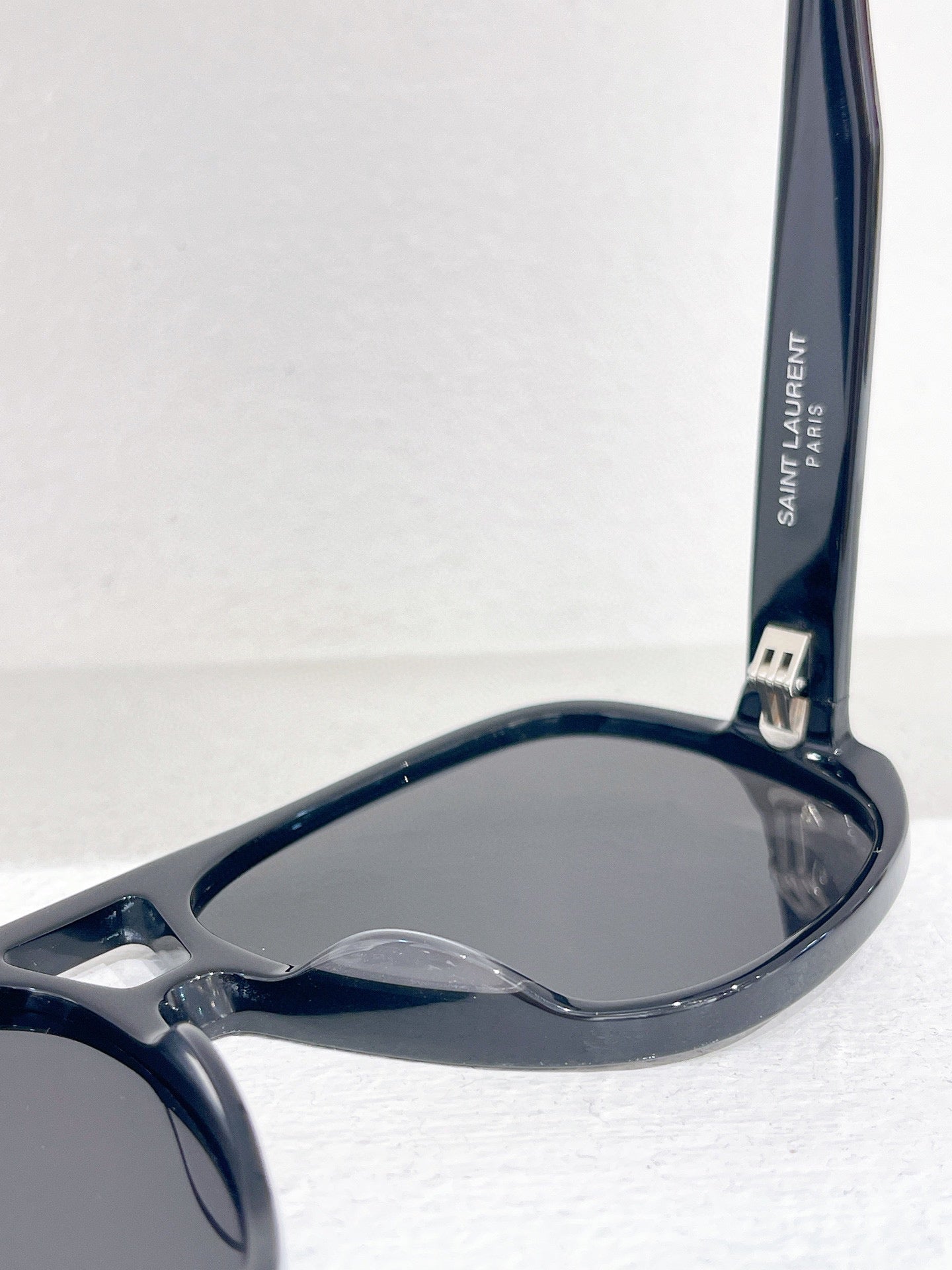 SL SUNGLASSES