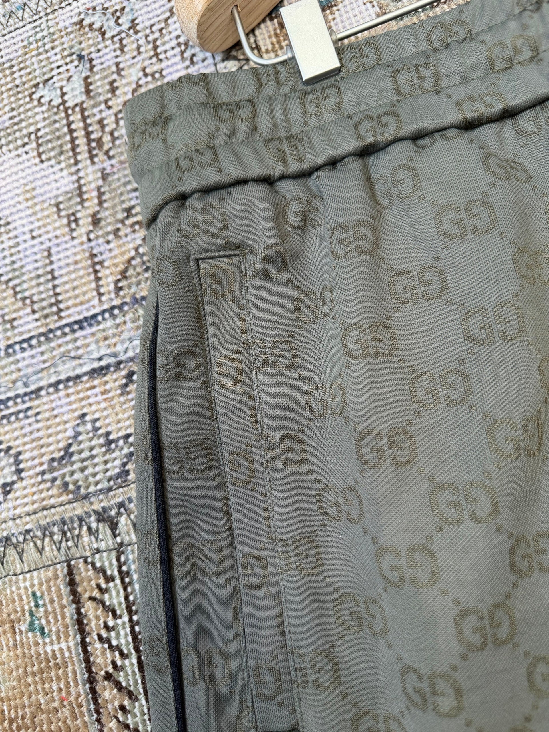 GG SHORTS