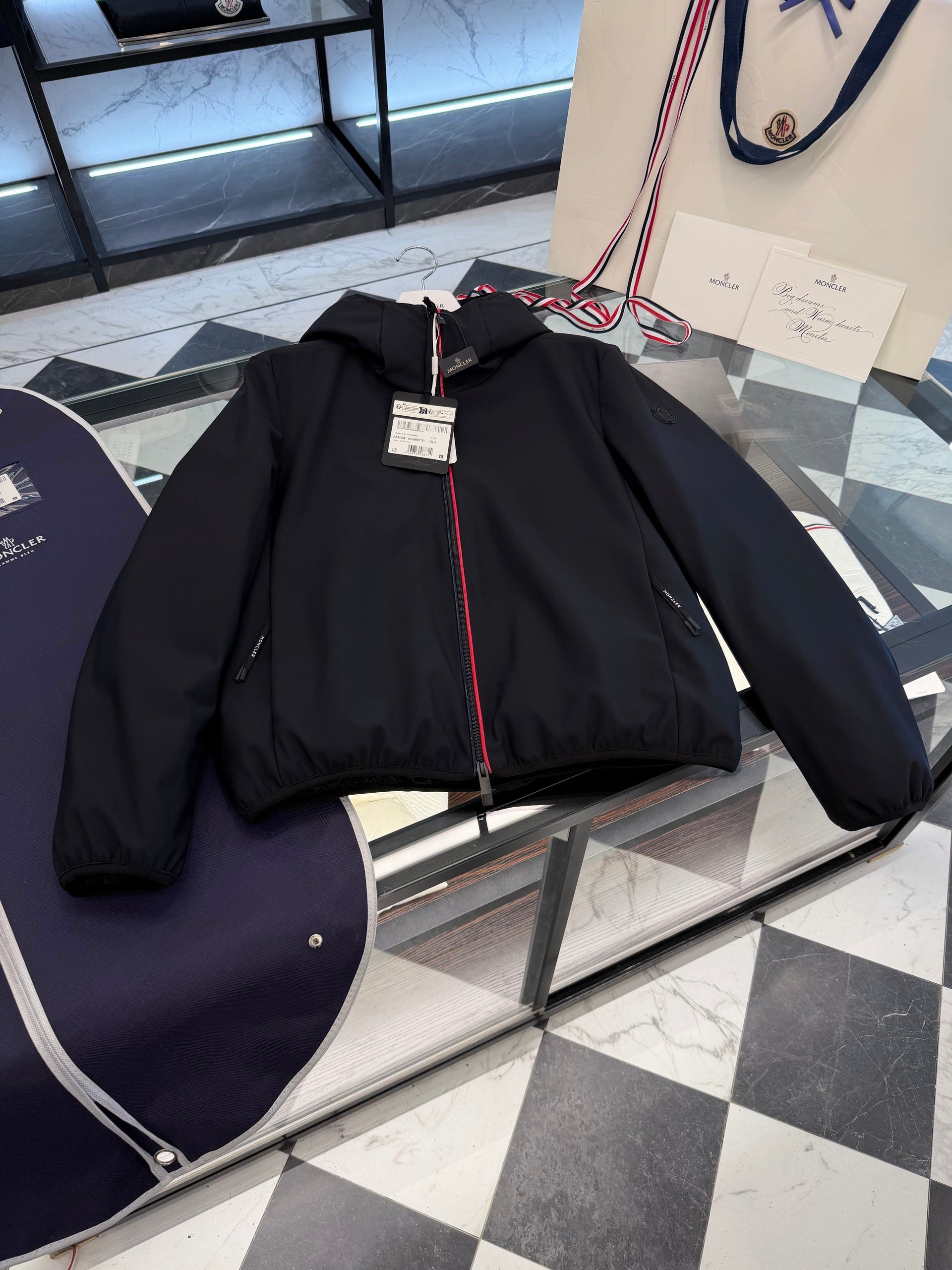 MONC BATISSE JACKET