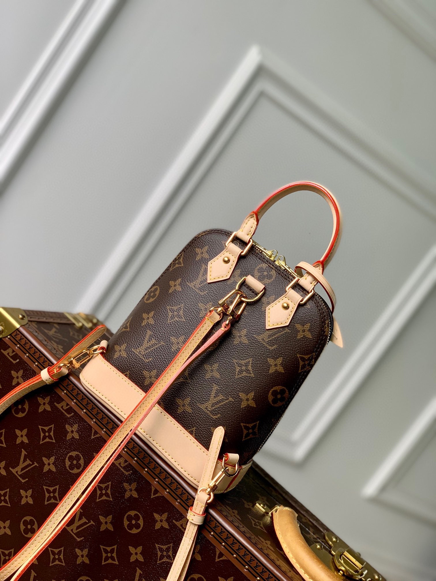 LOU ALMA BACKPACK