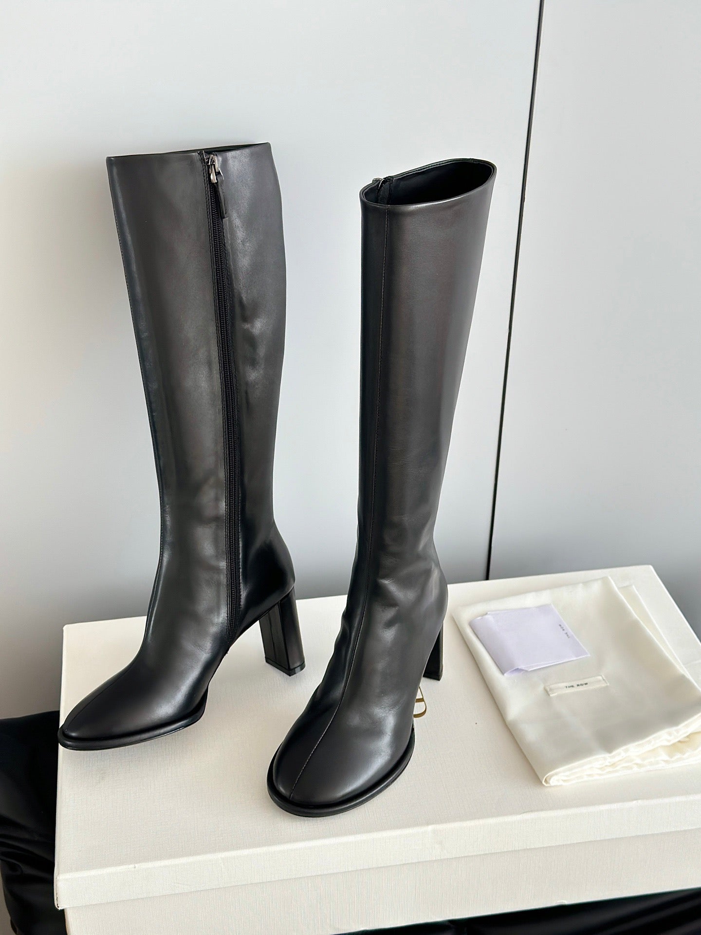 THE ROW BOOTS