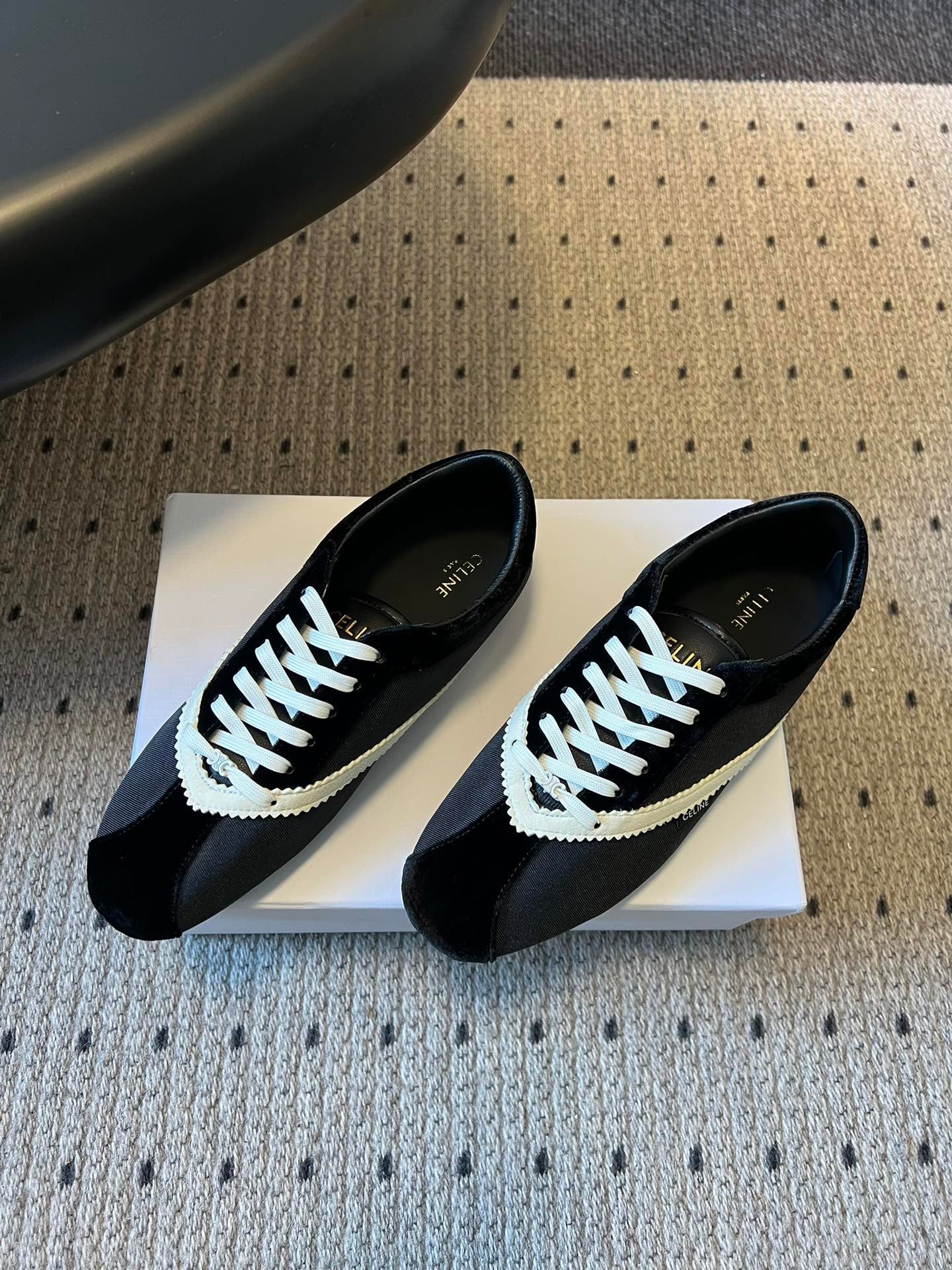 CEL FLAT SNEAKERS