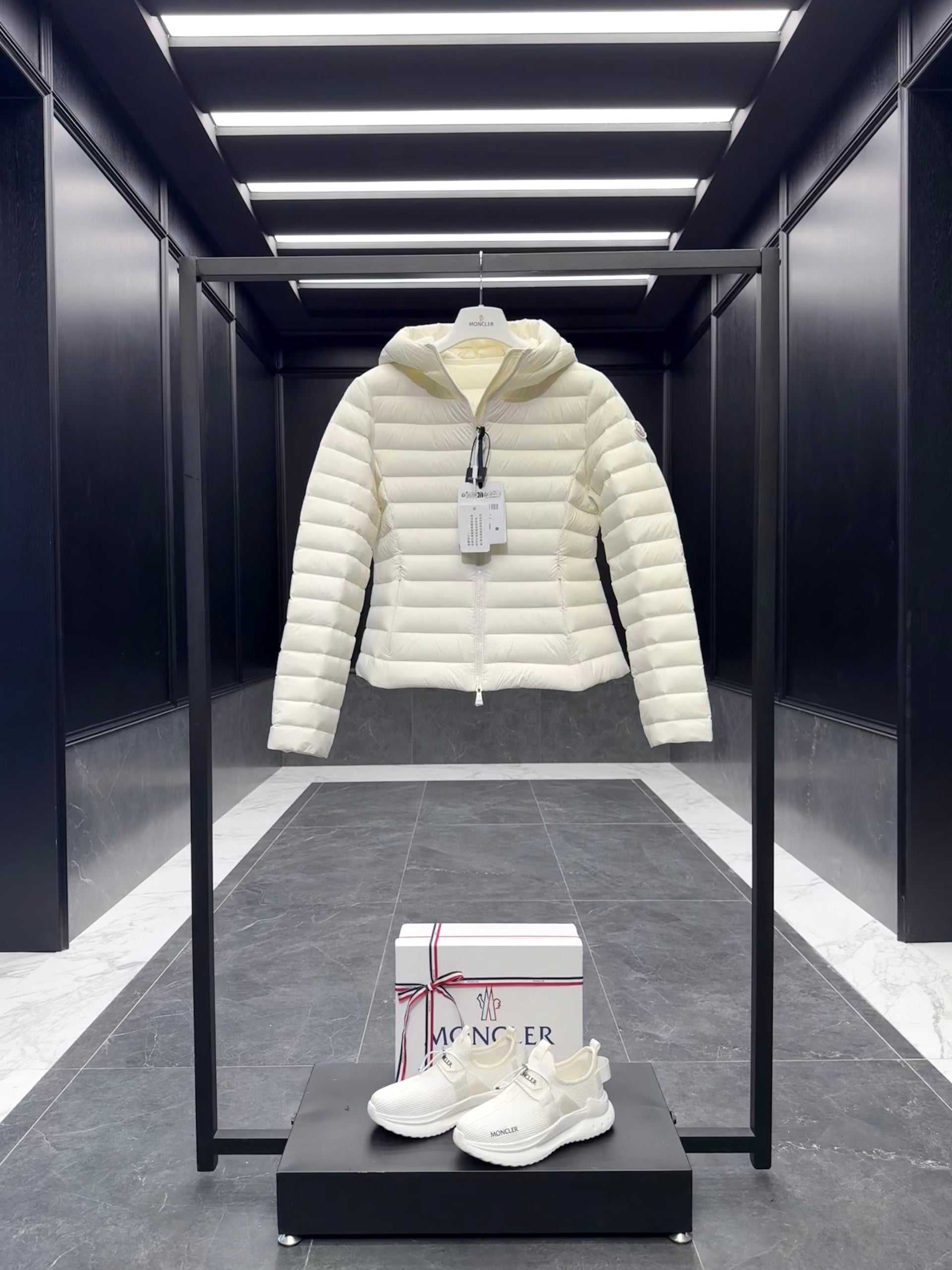 MONC IGE JACKET
