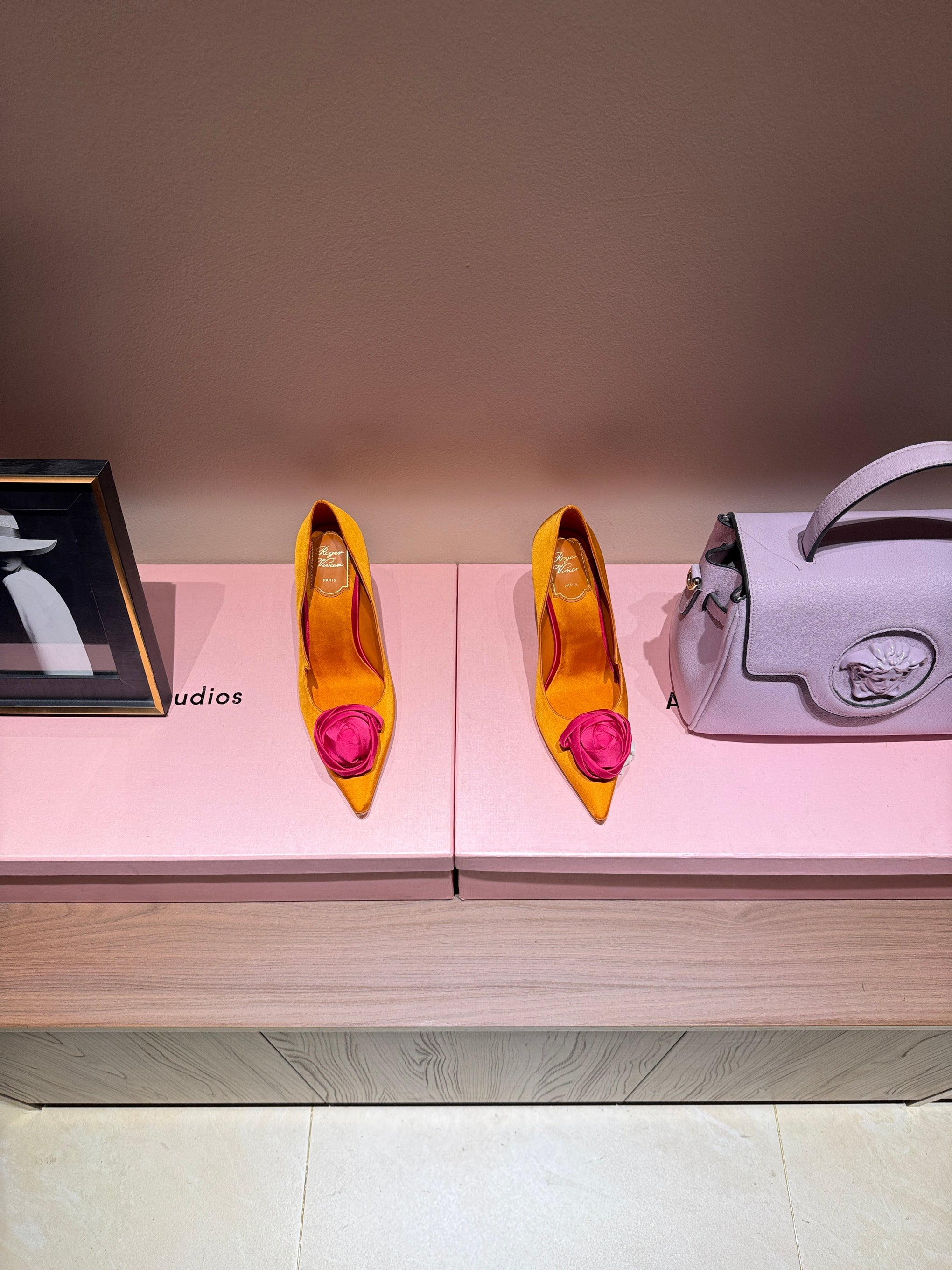 ROGER V HEELS