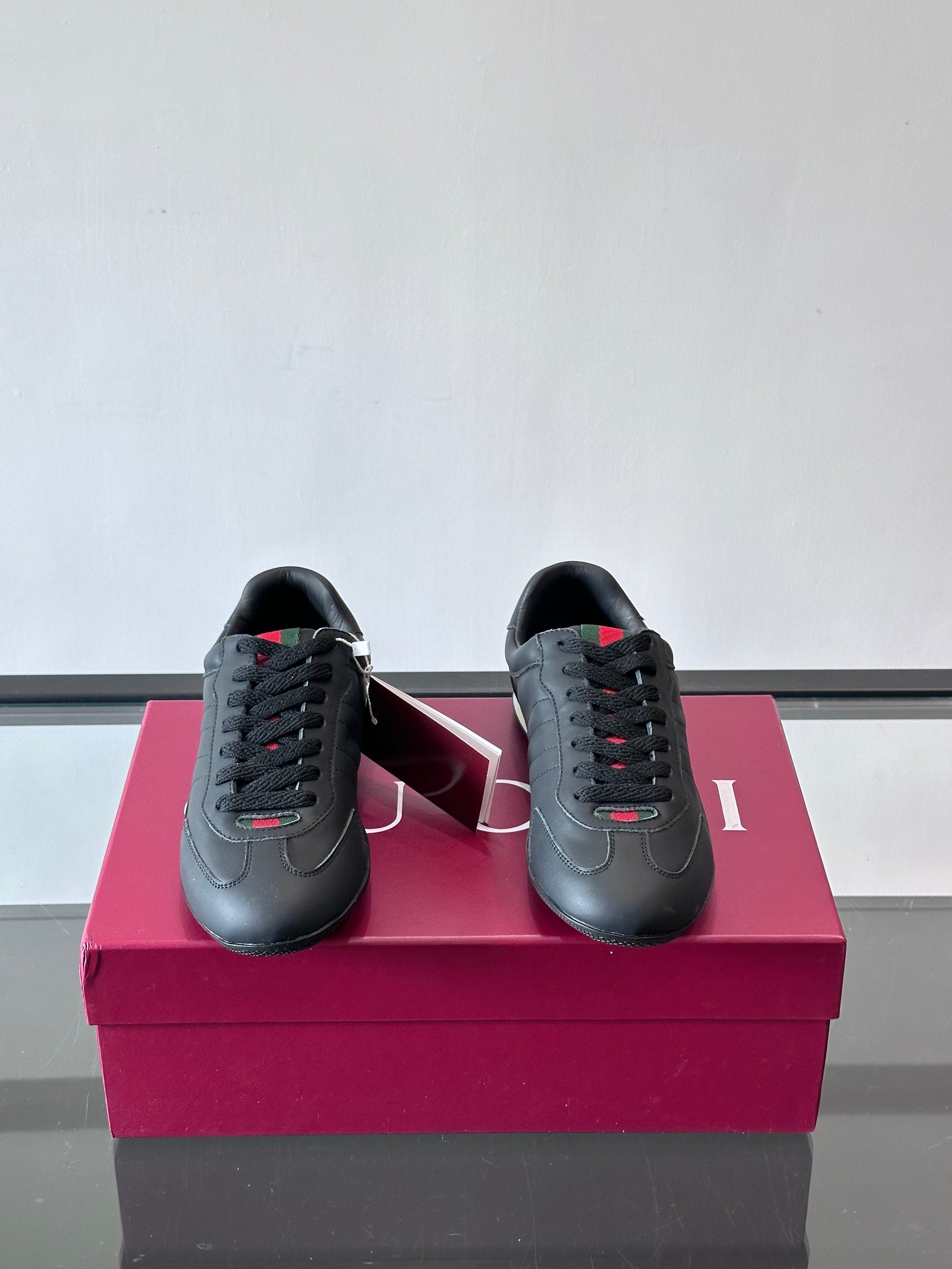 GG SHIFT SNEAKERS
