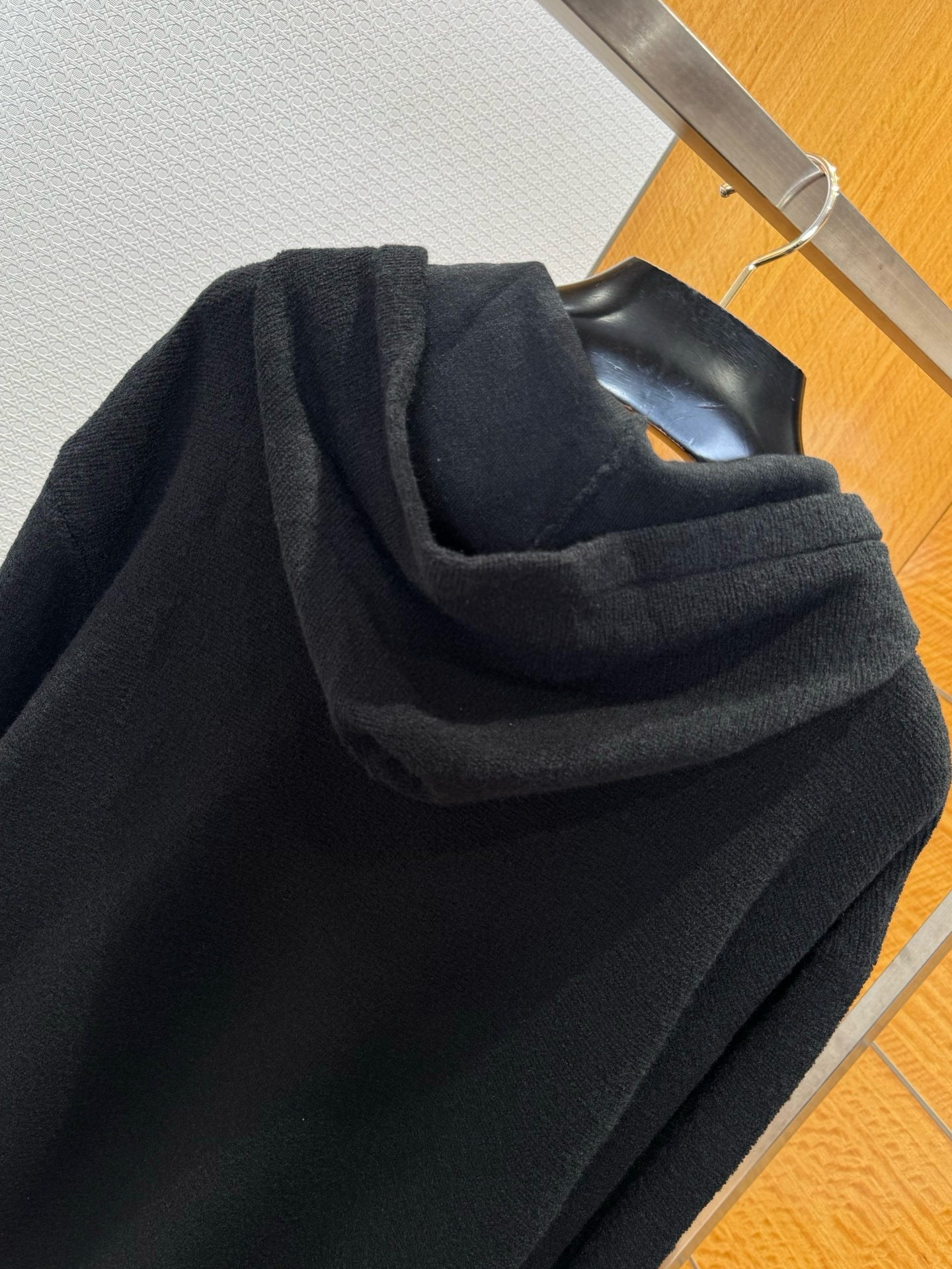 LOEW HOODIE