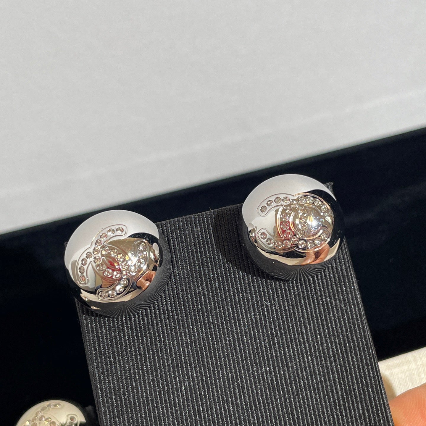 CC EARRINGS