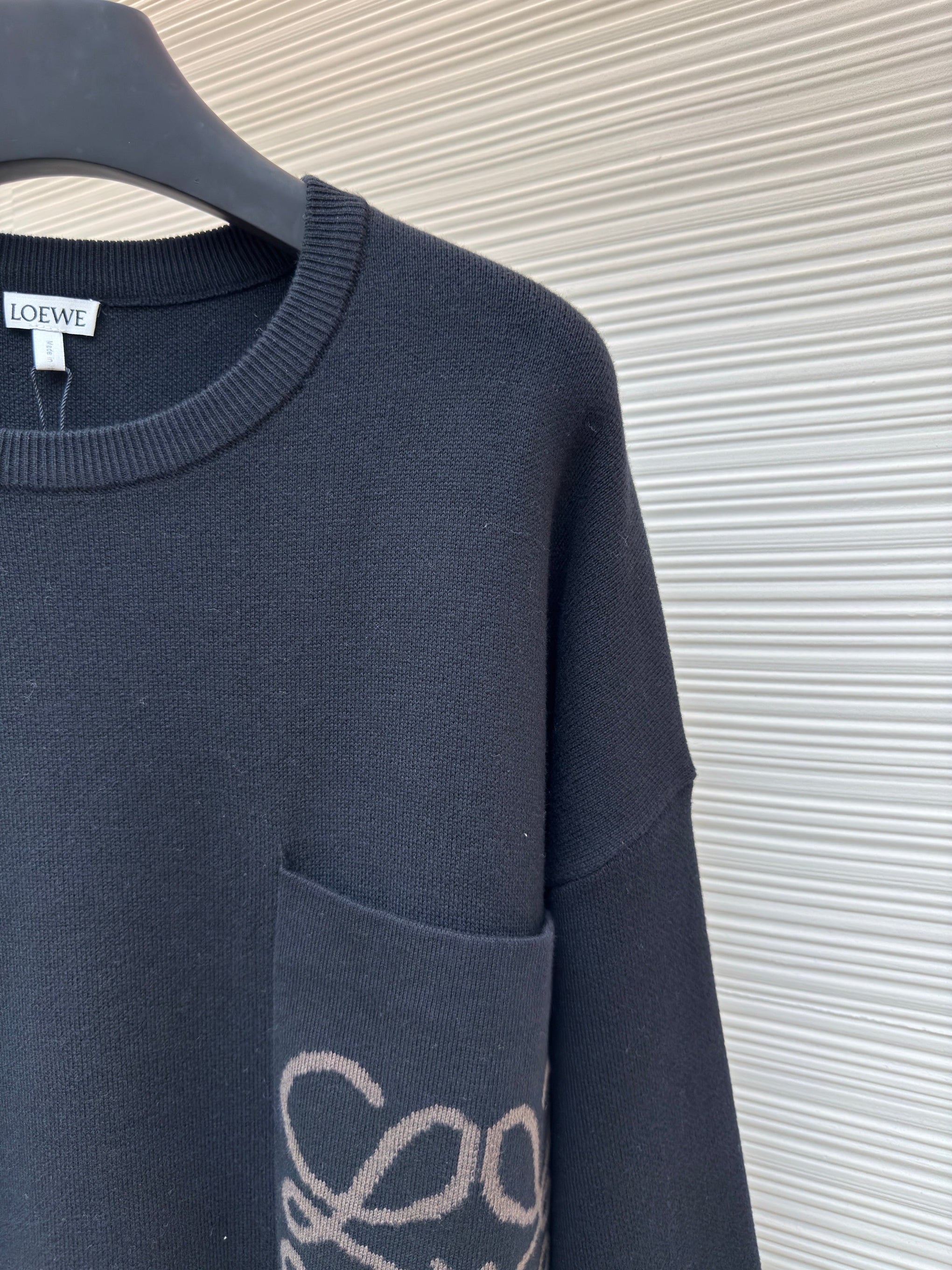 LOEW JUMPER