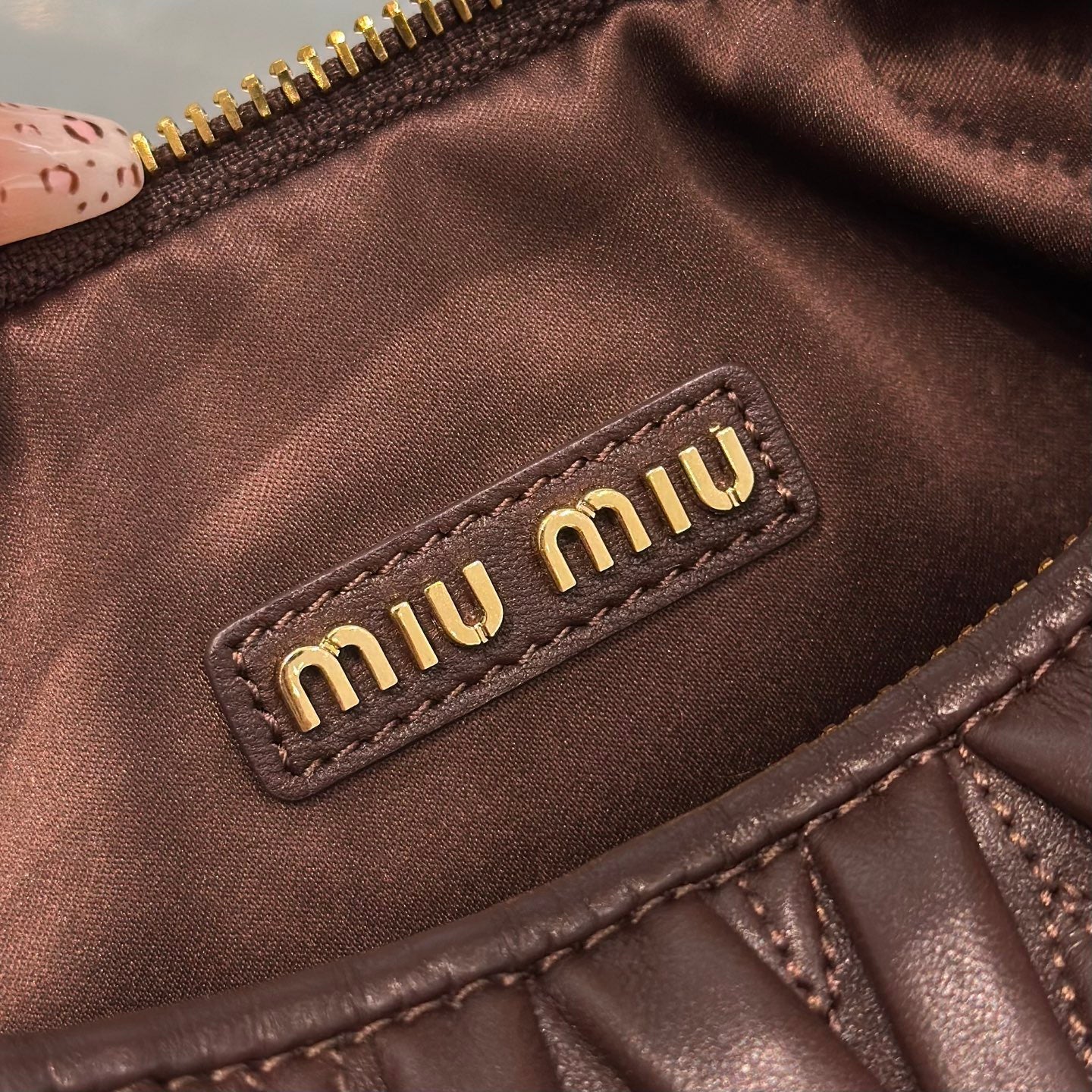 MIU M WANDER BAG