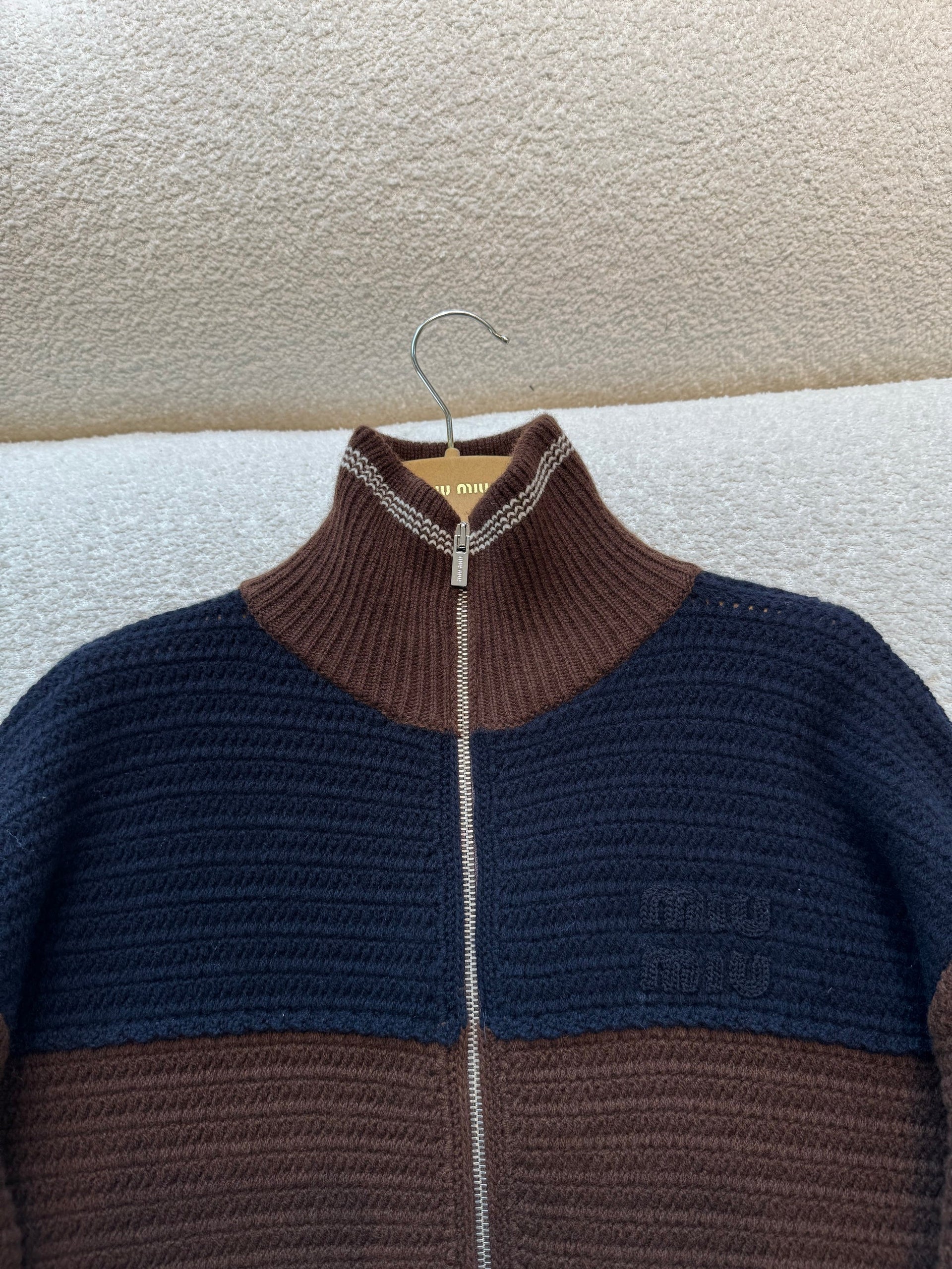 MIU M ZIP CARDIGAN