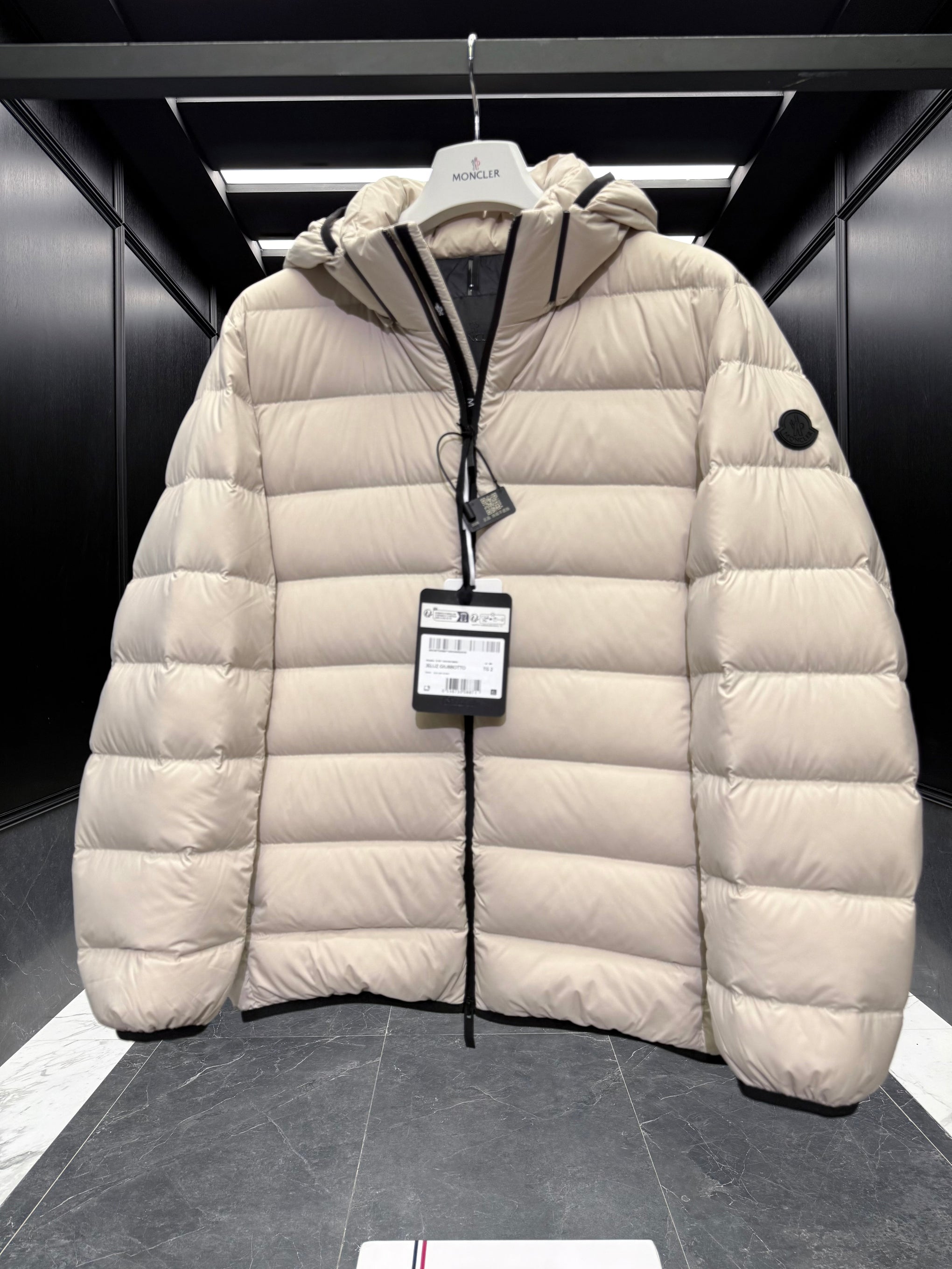 MONC JELUZ JACKET