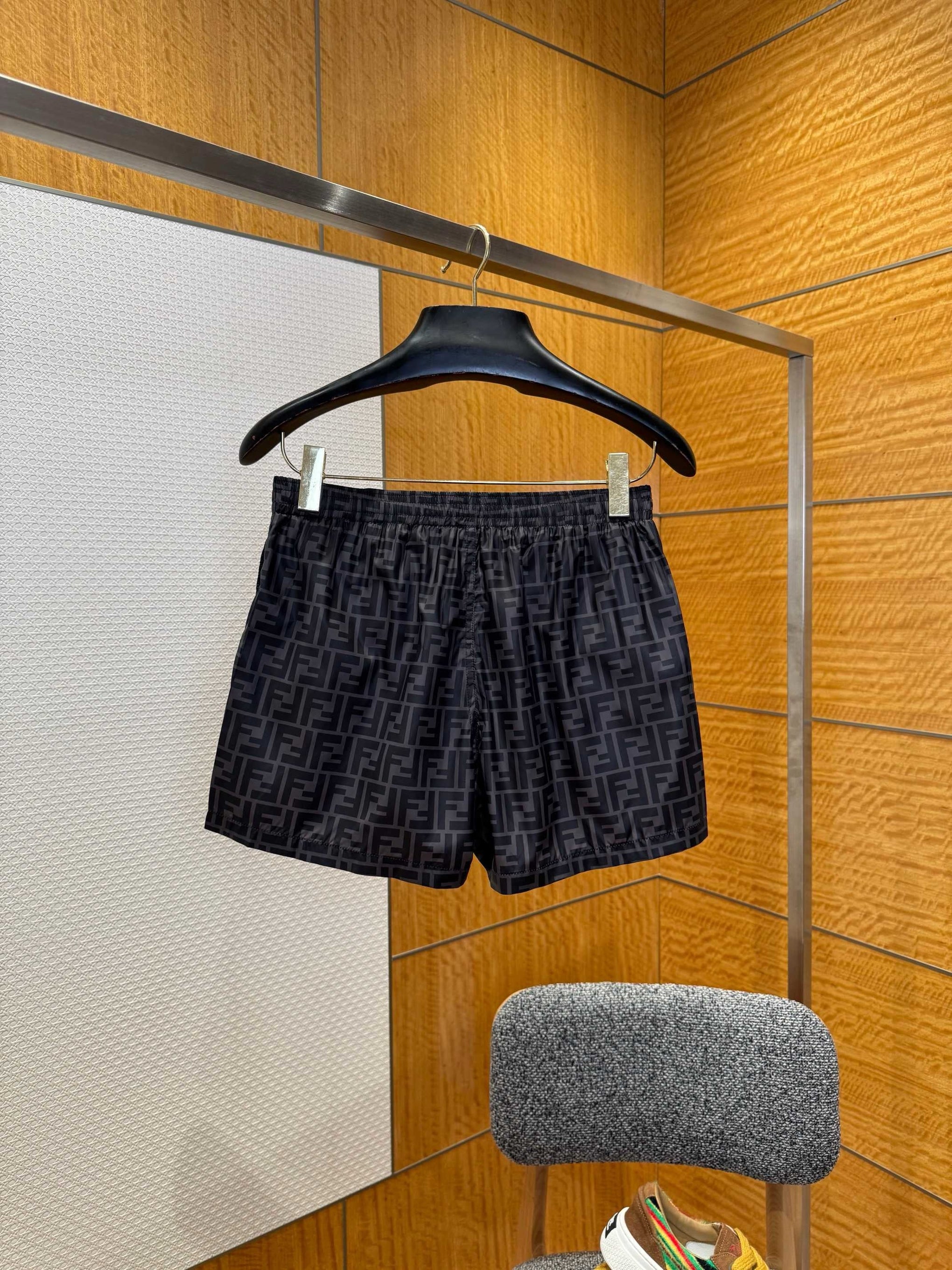 FEN SHORTS