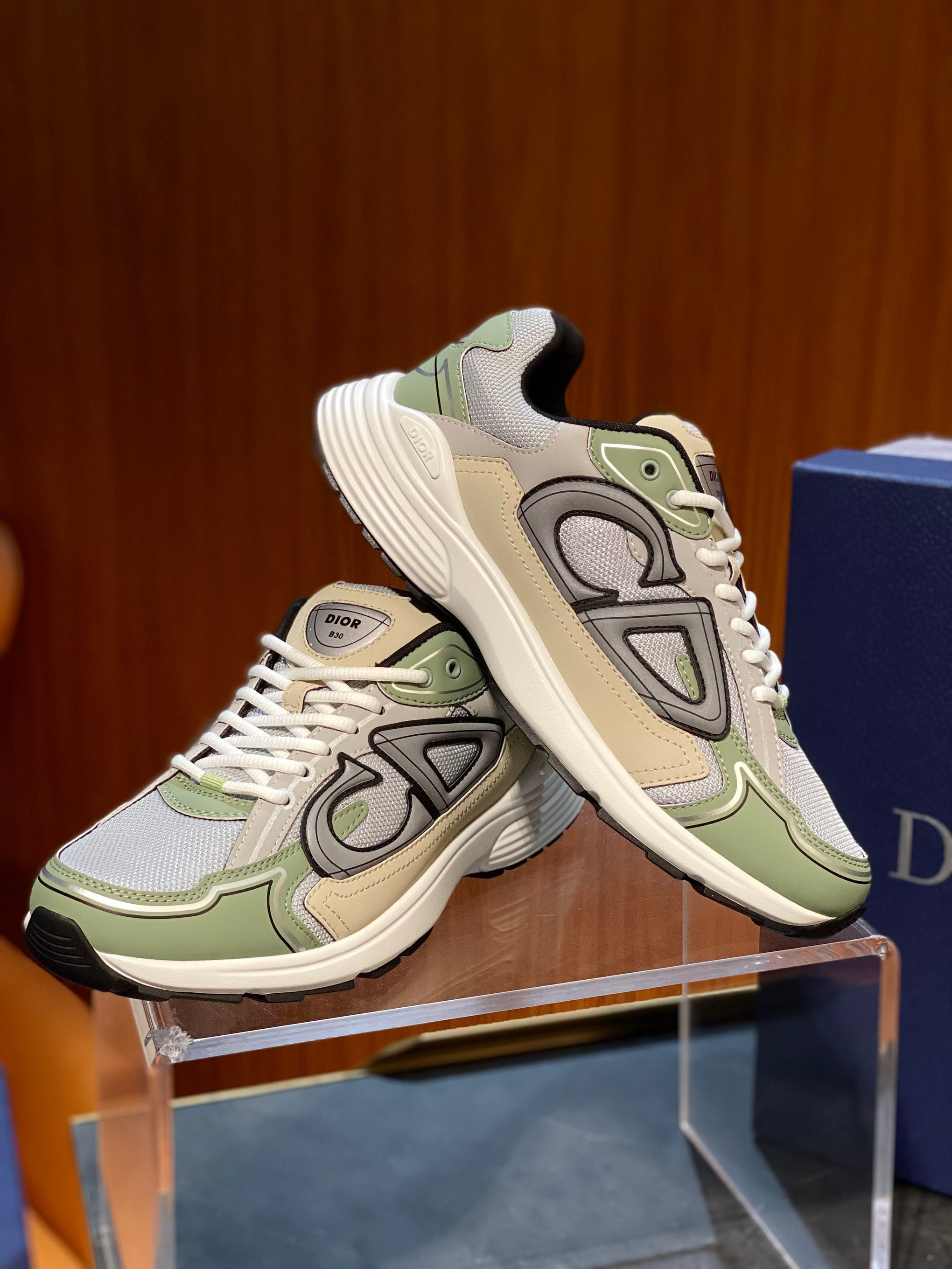 CD B30 SNEAKER