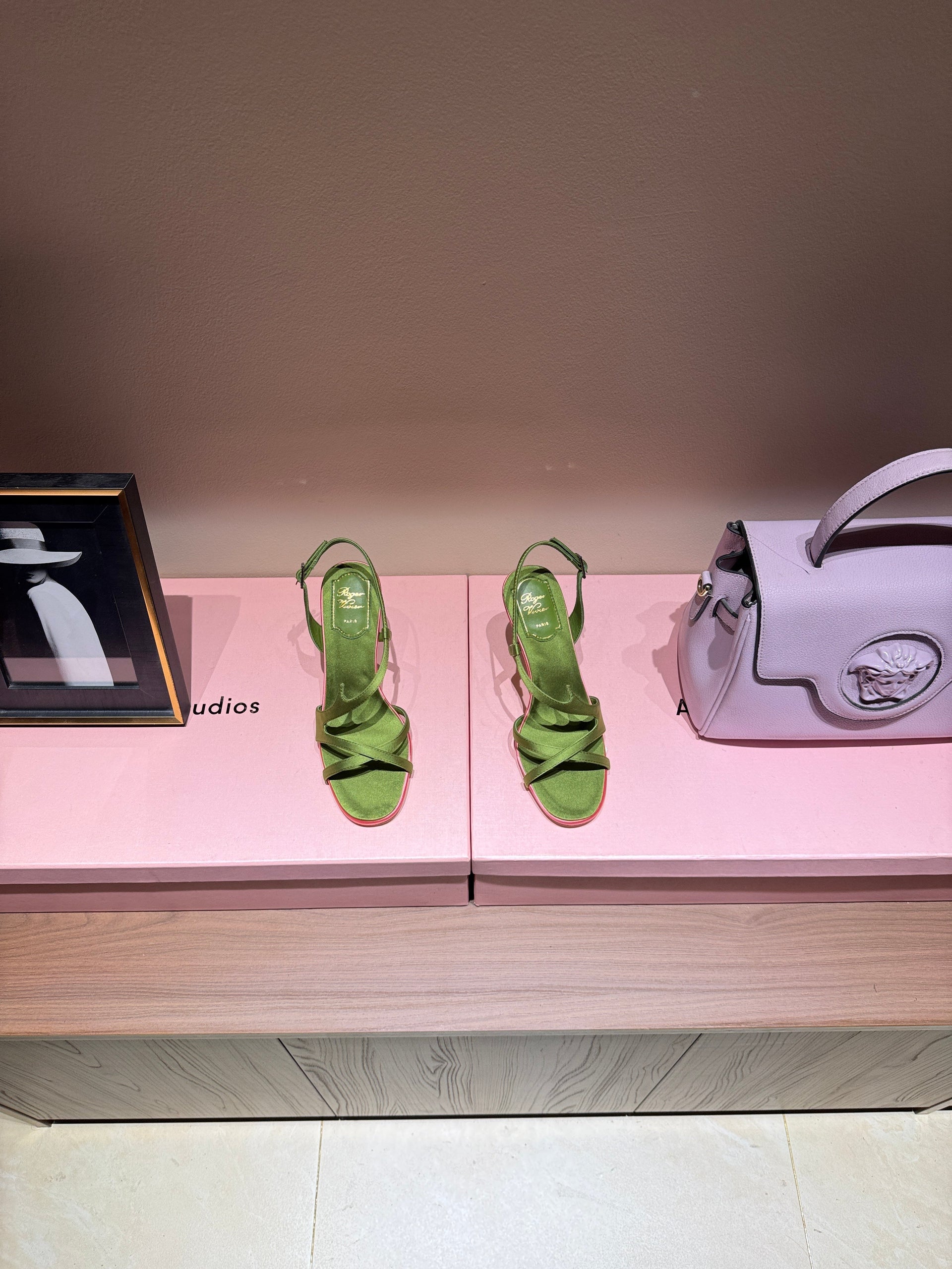 ROGER V HEELS