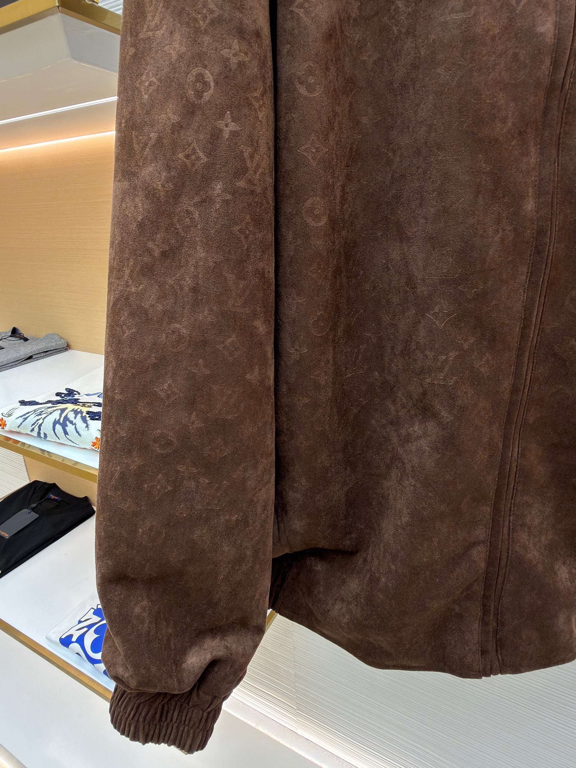 LOU JACKET