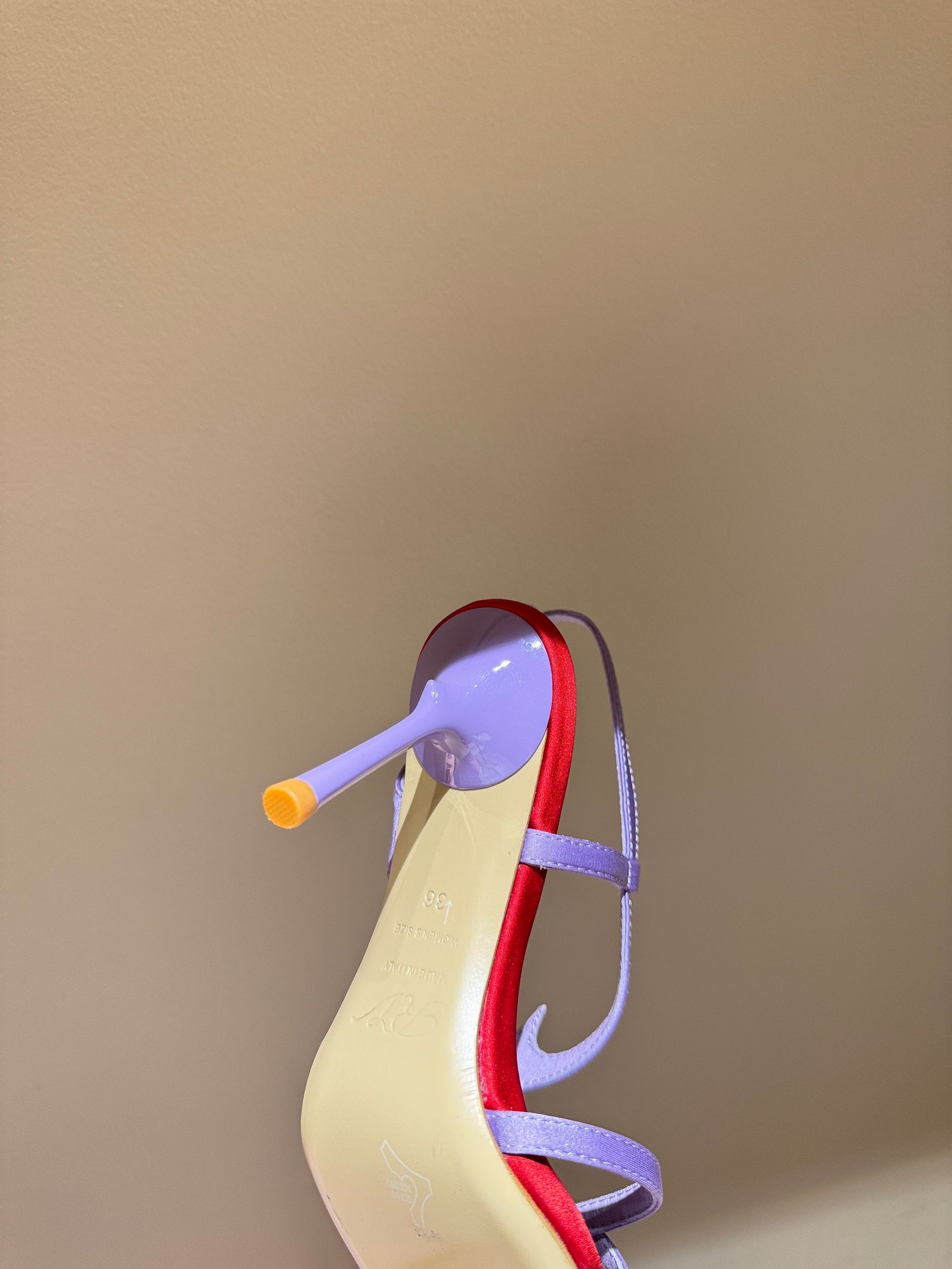ROGER V HEELS